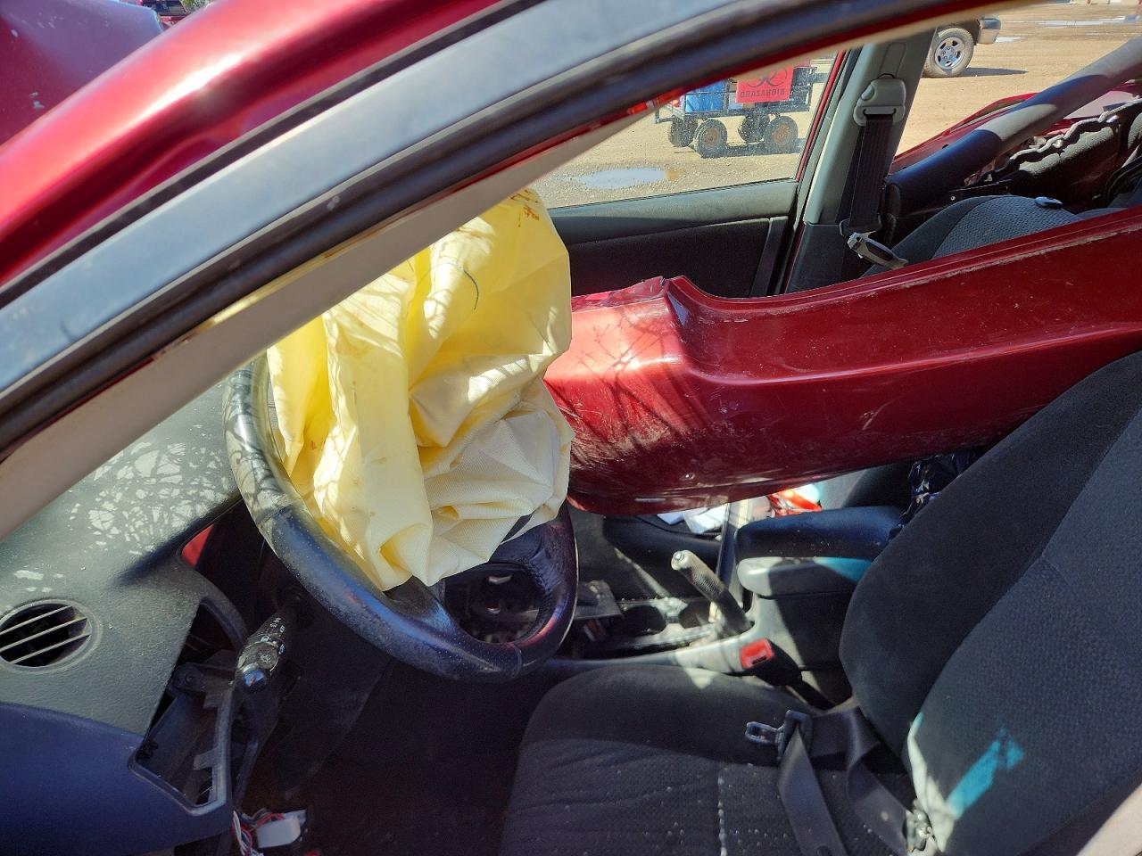 2004 Toyota Corolla Red vin: 2T1BR32E14C803937