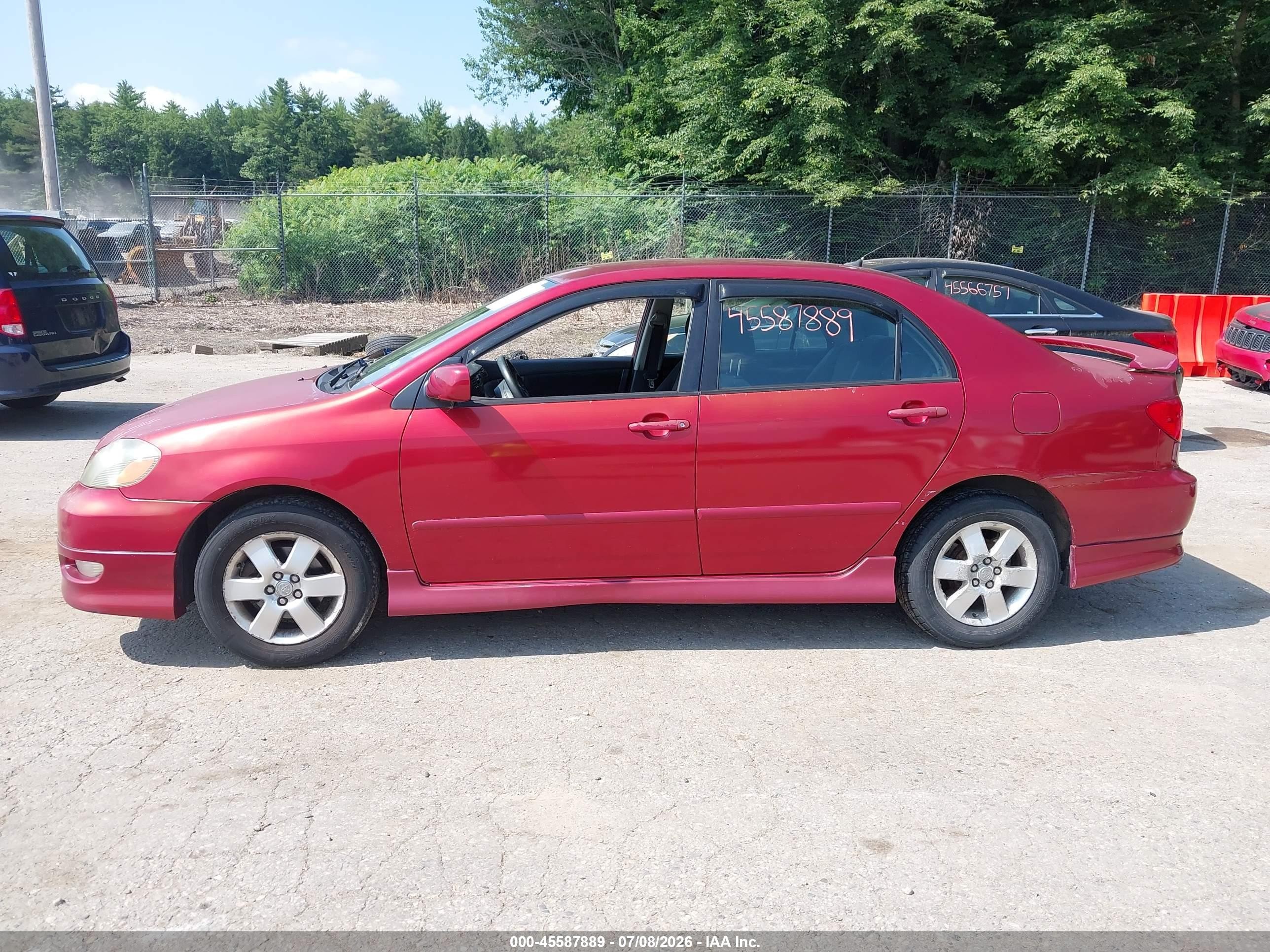 2005 Toyota Corolla S Maroon vin: 2T1BR32E15C320417