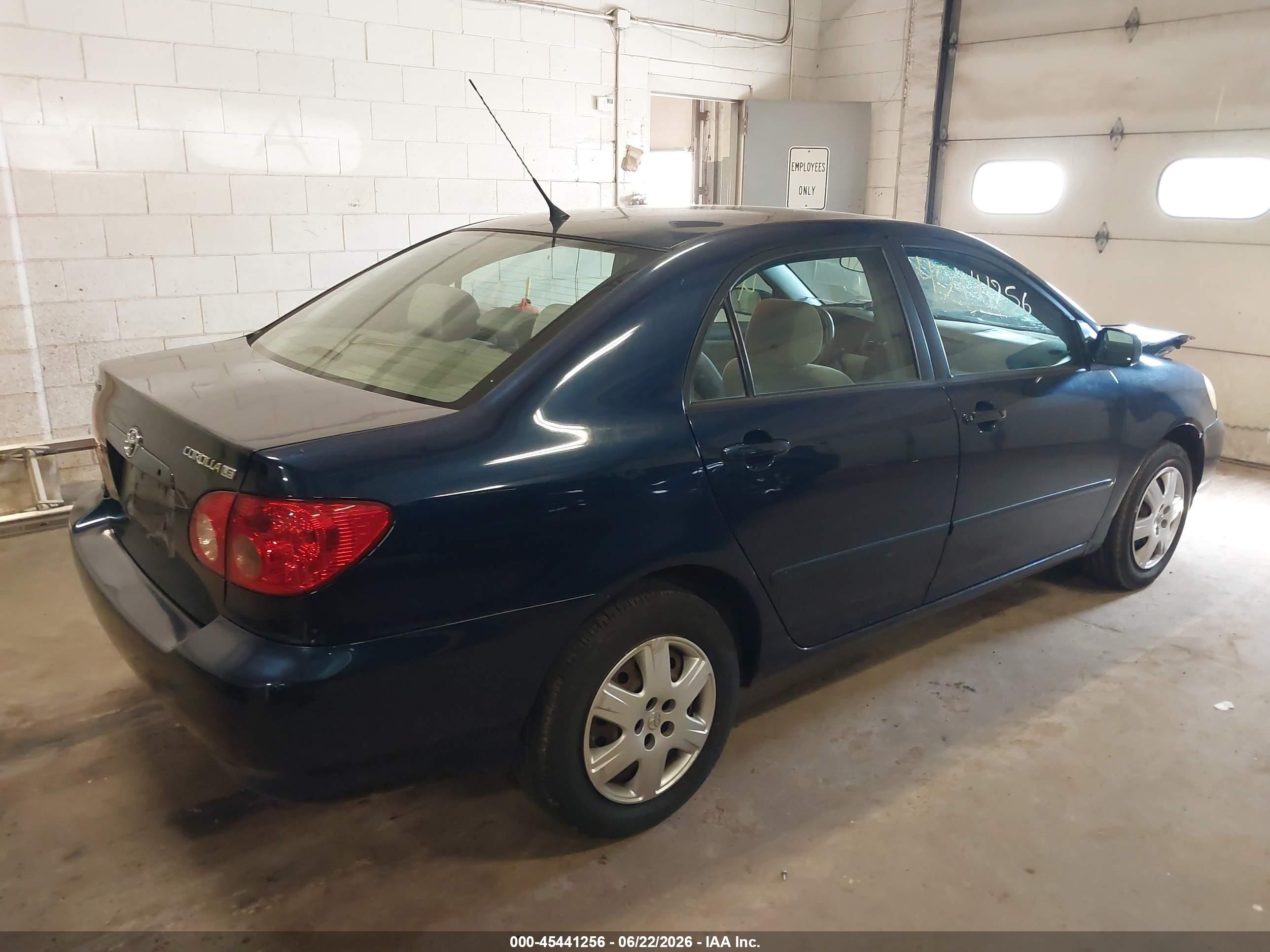 2005 Toyota Corolla Le Blue vin: 2T1BR32E15C368161