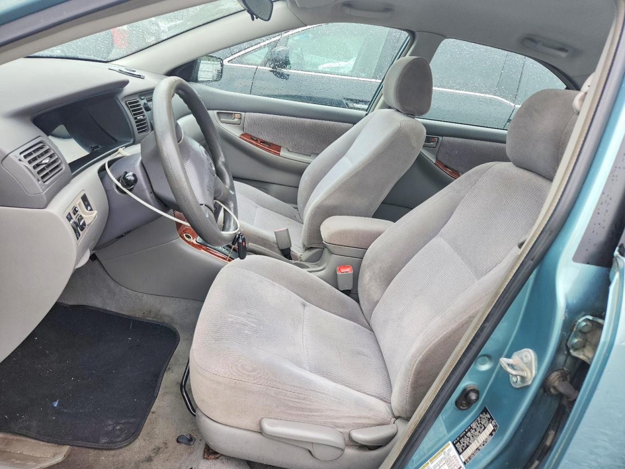 2005 Toyota Corolla Le Green vin: 2T1BR32E15C397272