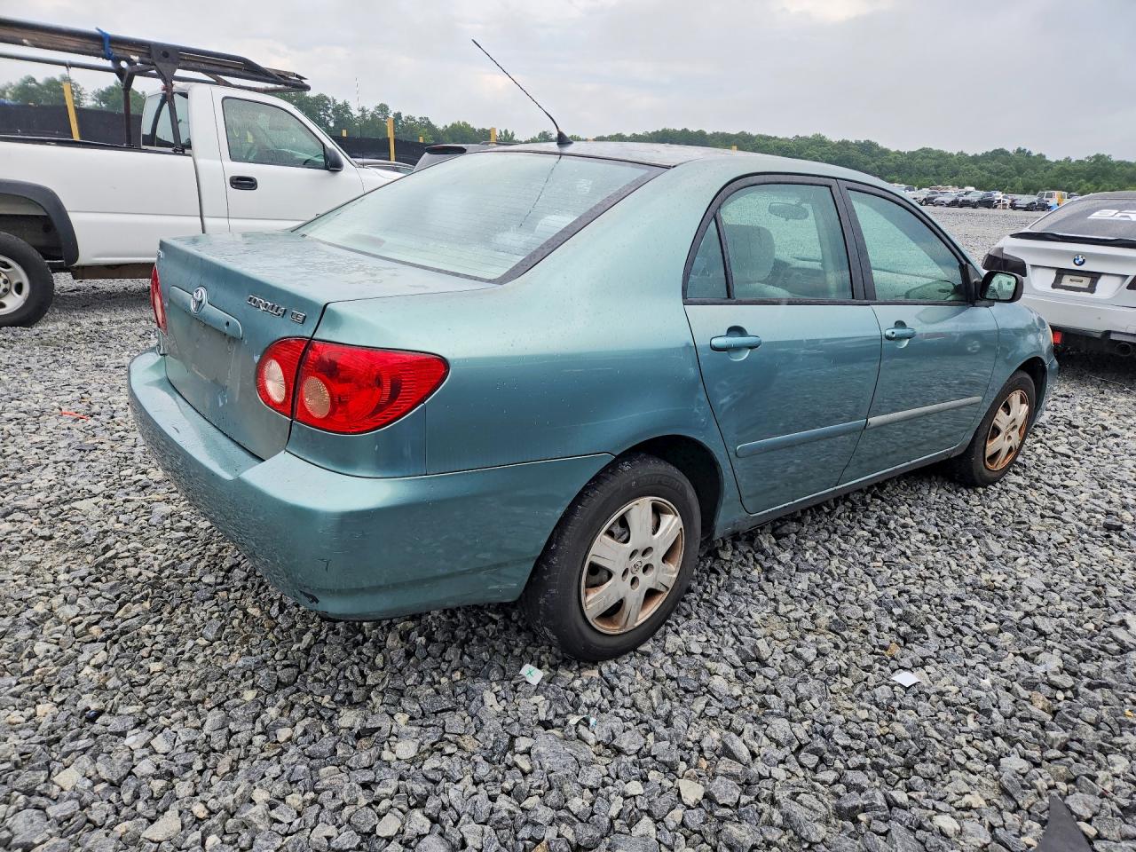 2005 Toyota Corolla Le Green vin: 2T1BR32E15C397272