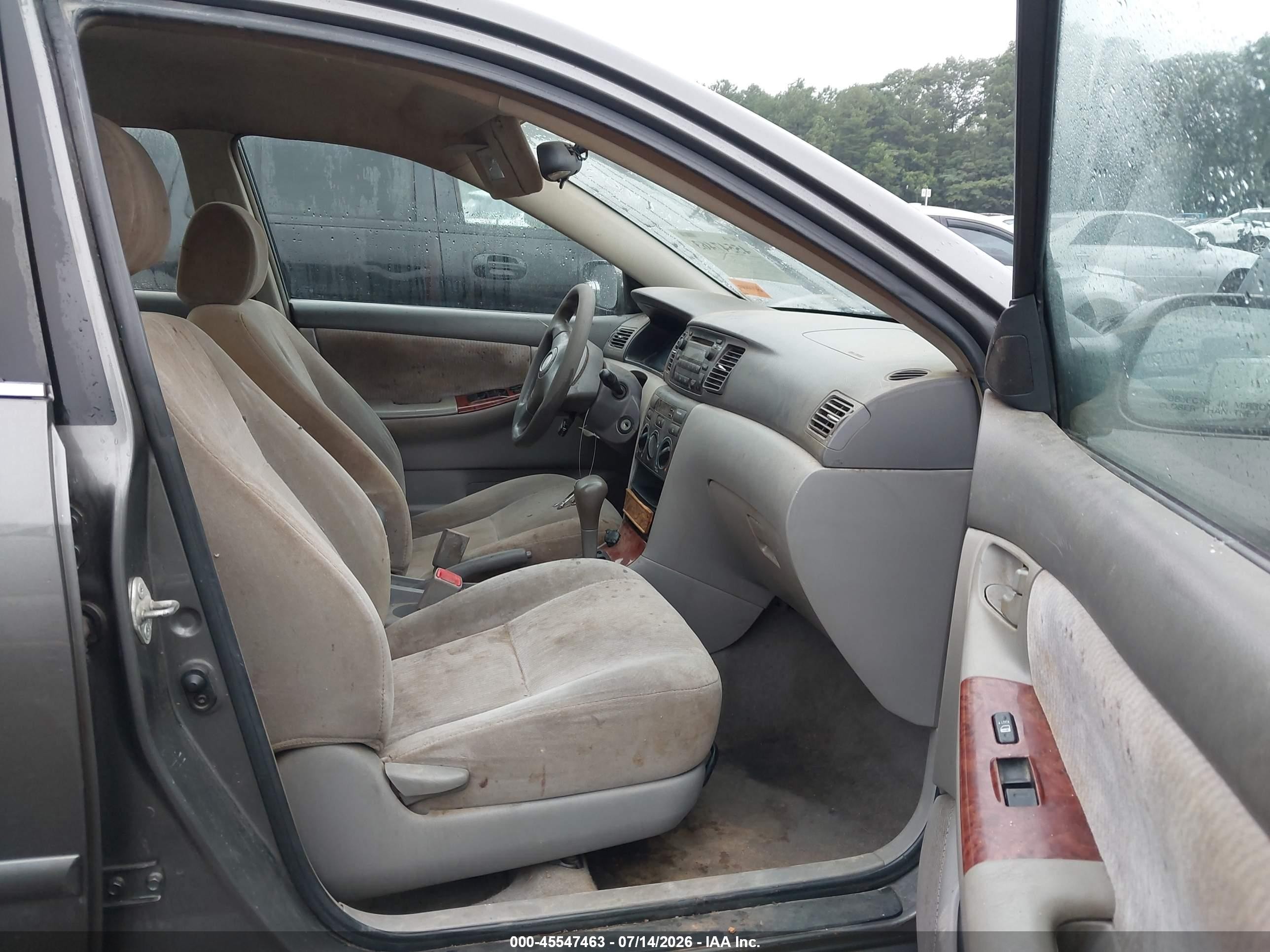 2005 Toyota Corolla Le Gray vin: 2T1BR32E15C415947