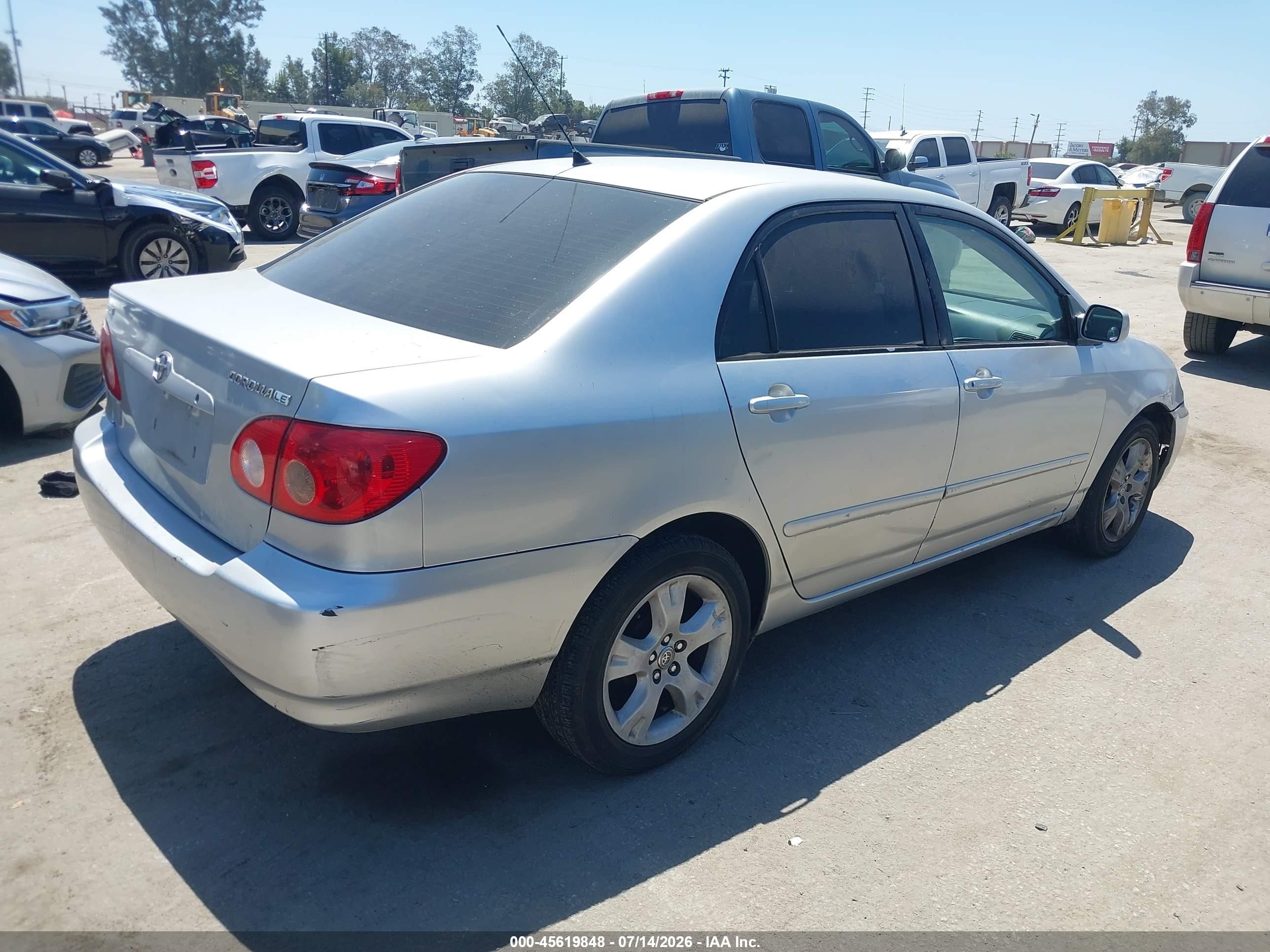 2005 Toyota Corolla Le Silver vin: 2T1BR32E15C448401