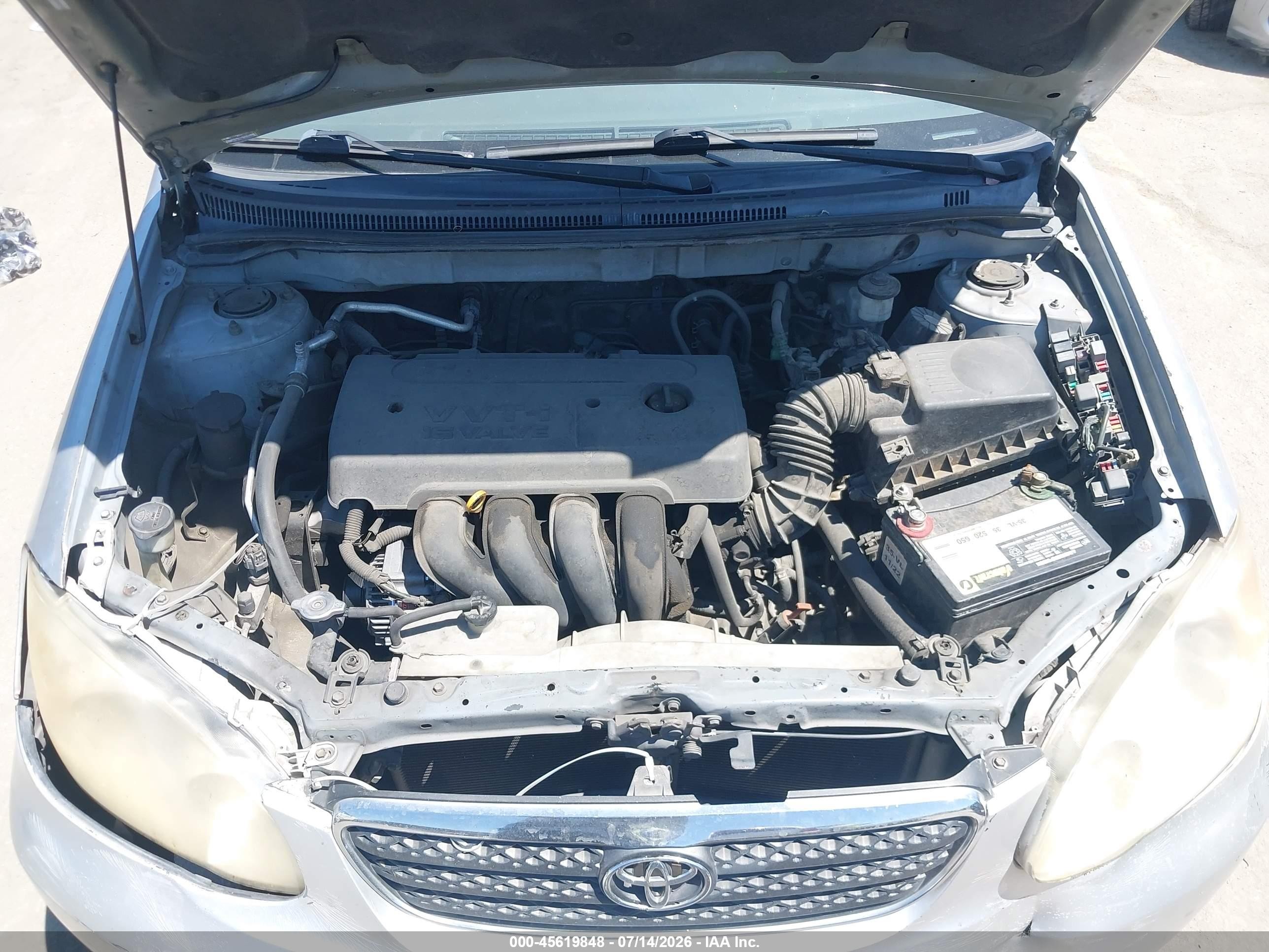2005 Toyota Corolla Le Silver vin: 2T1BR32E15C448401