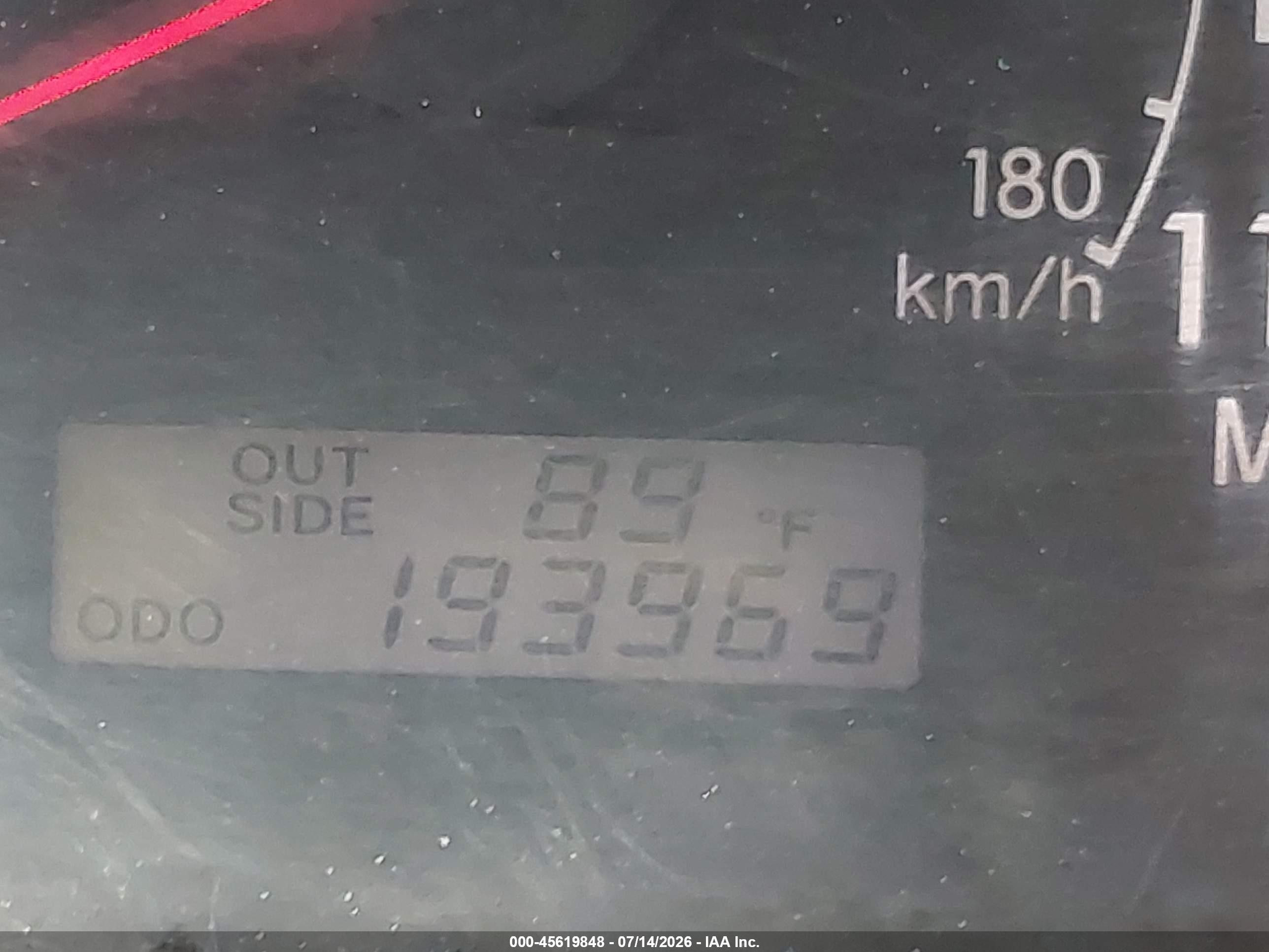 2005 Toyota Corolla Le Silver vin: 2T1BR32E15C448401