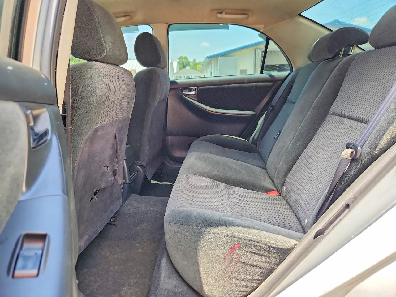 2005 Toyota Corolla S Silver vin: 2T1BR32E15C462010