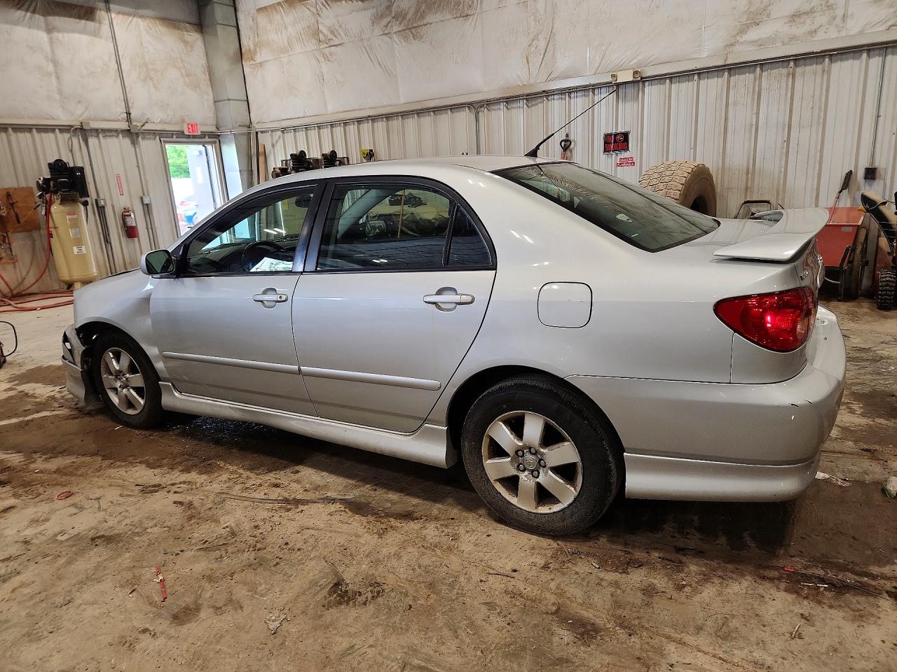 2005 Toyota Corolla S Silver vin: 2T1BR32E15C462802