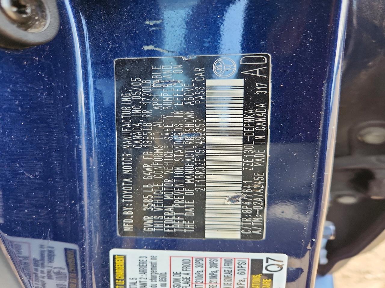2005 Toyota Corolla Le Blue vin: 2T1BR32E15C492253