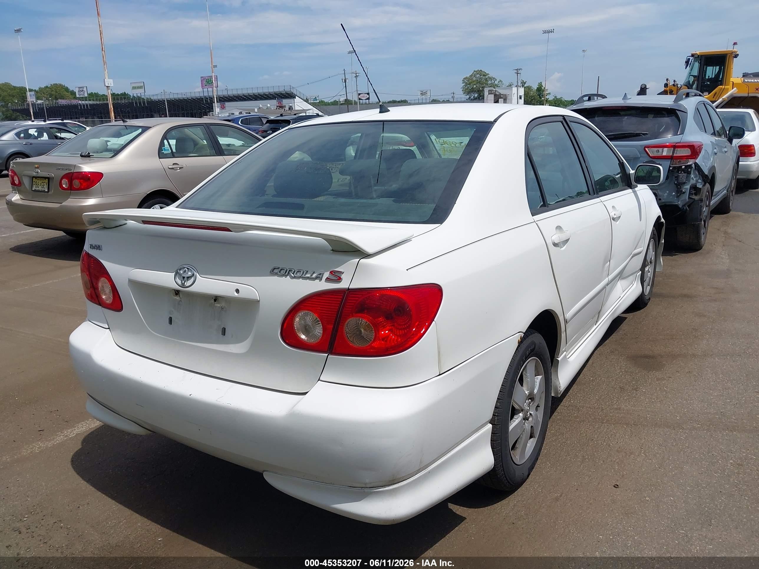 2005 Toyota Corolla S Белый vin: 2T1BR32E15C552306