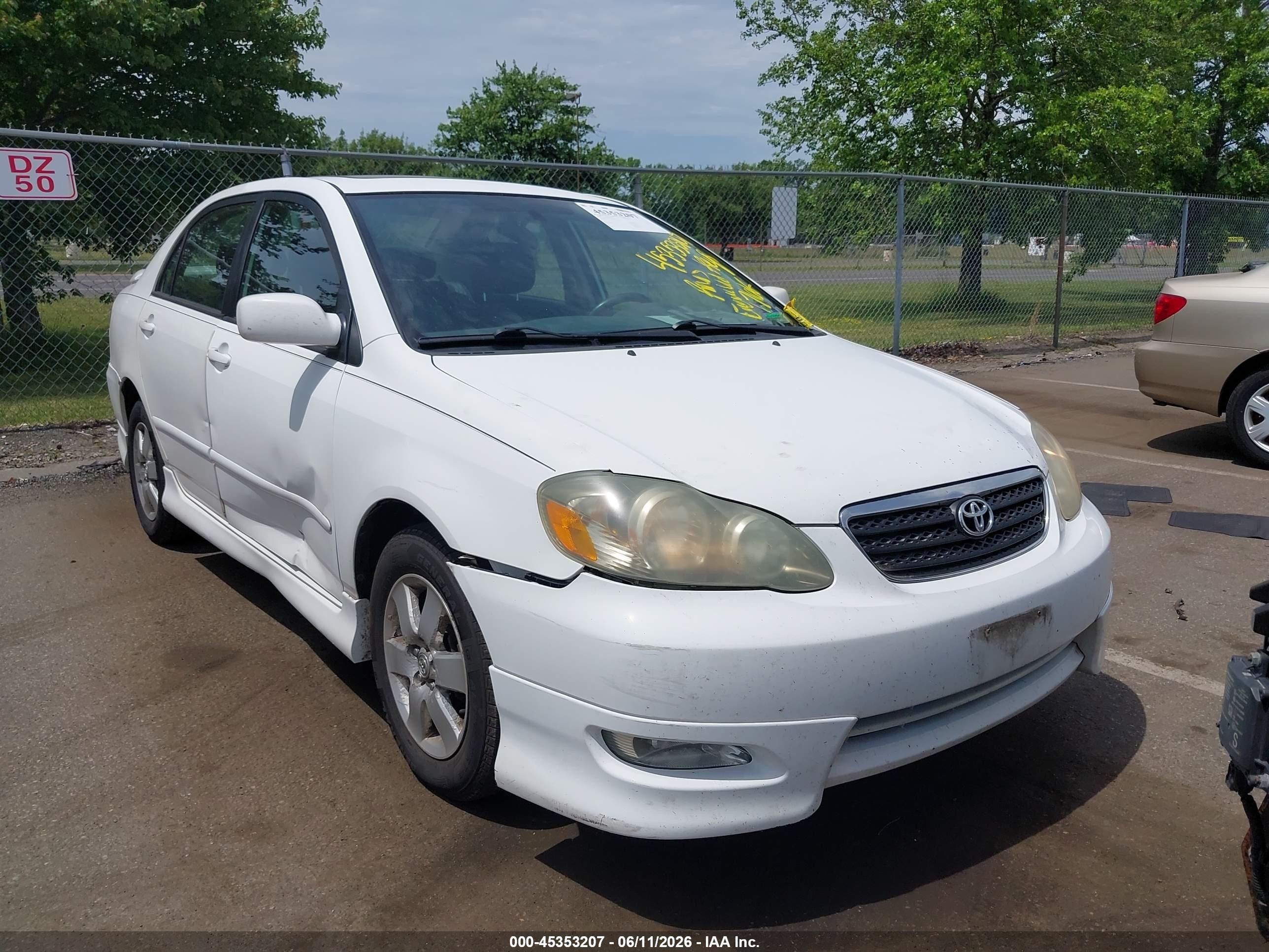 2005 Toyota Corolla S White vin: 2T1BR32E15C552306