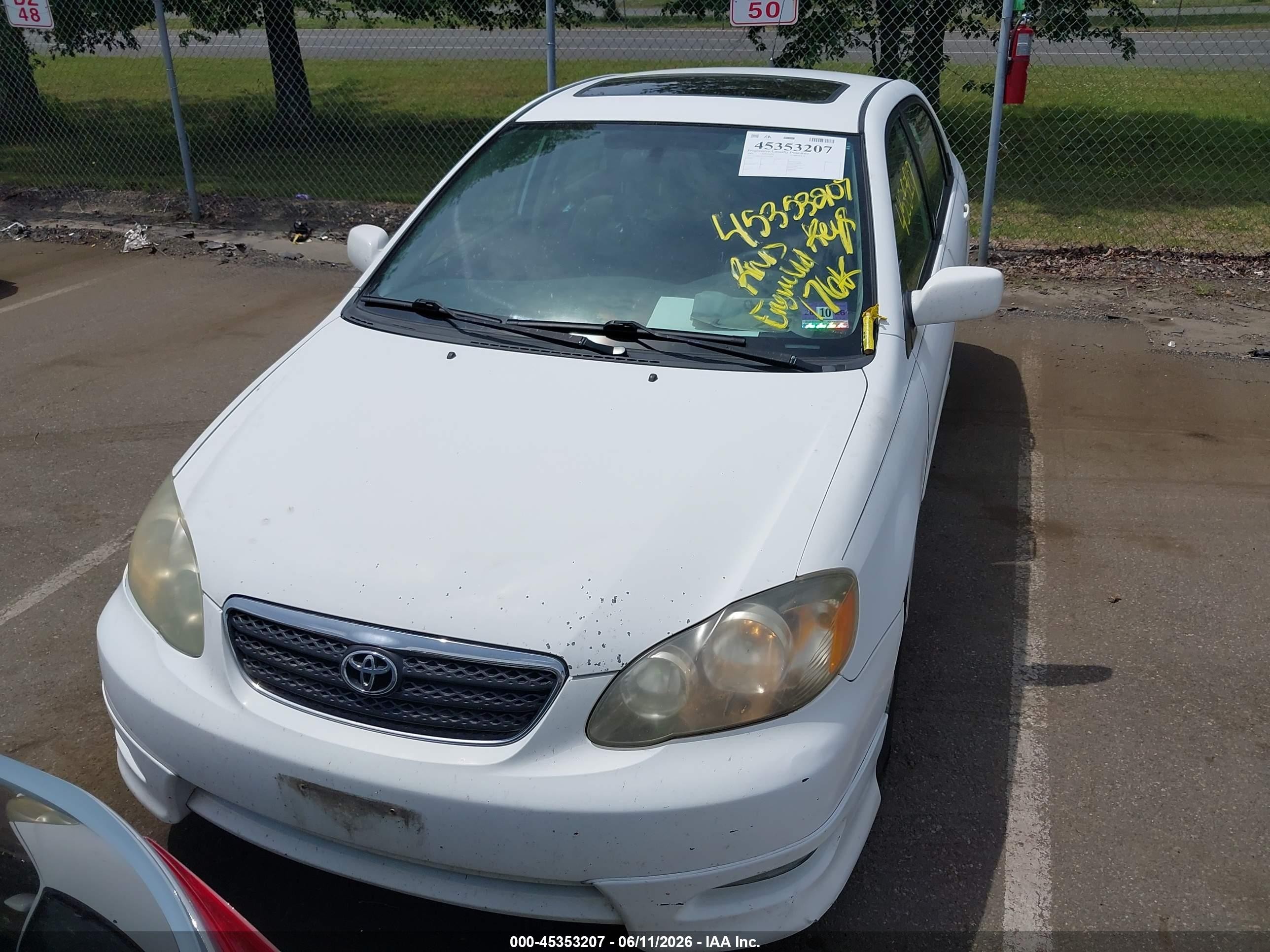 2005 Toyota Corolla S Белый vin: 2T1BR32E15C552306