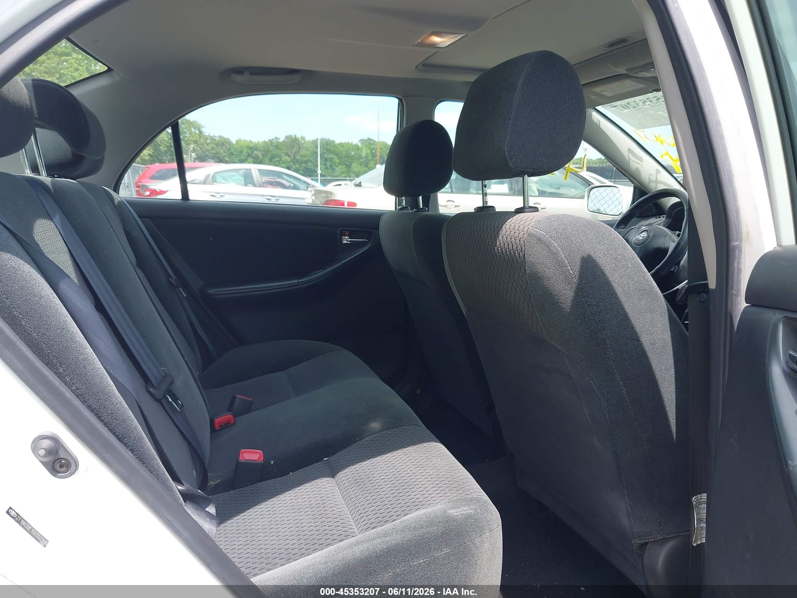 2005 Toyota Corolla S Белый vin: 2T1BR32E15C552306
