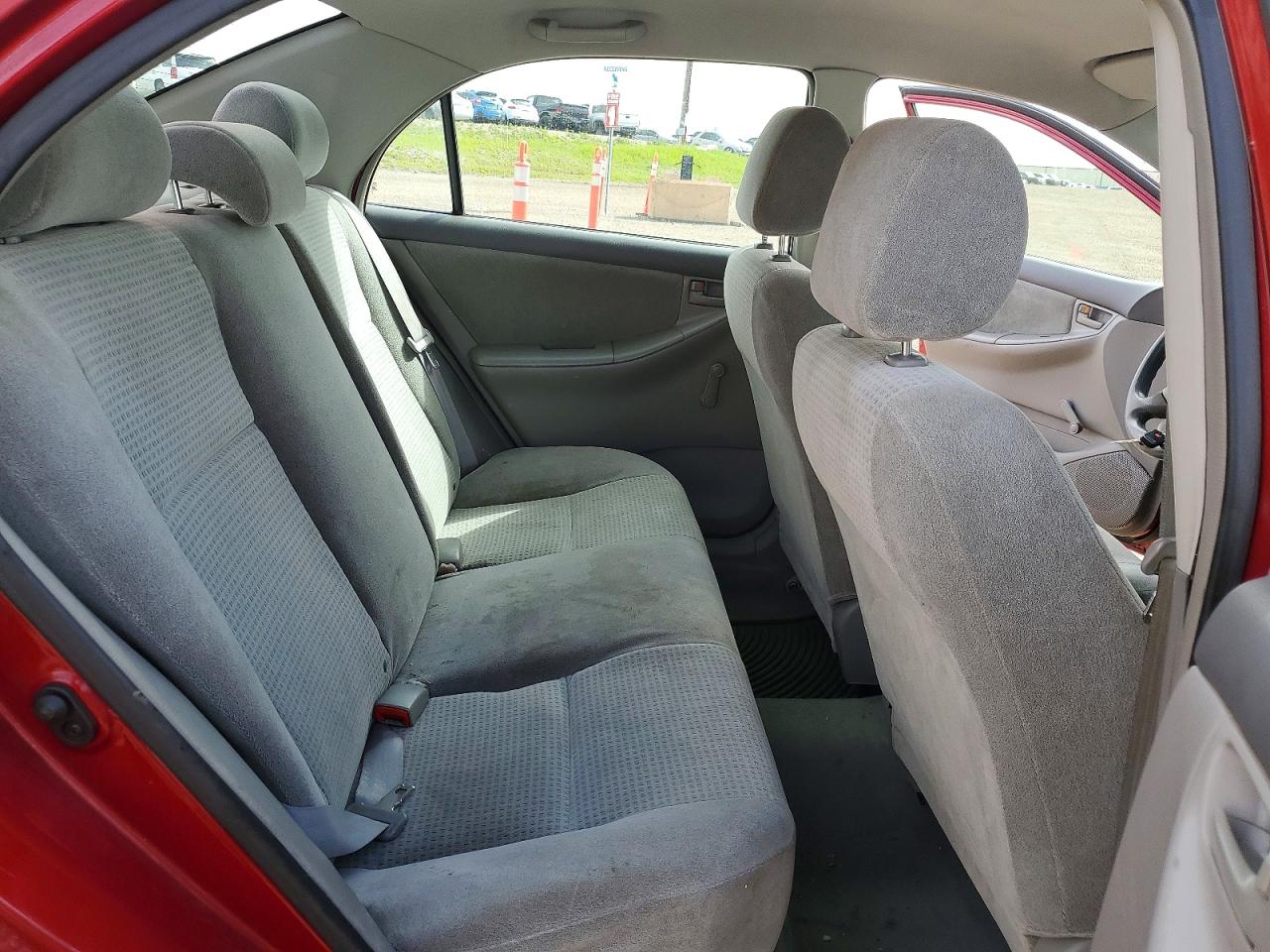 2007 Toyota Corolla Ce Red vin: 2T1BR32E17C716012