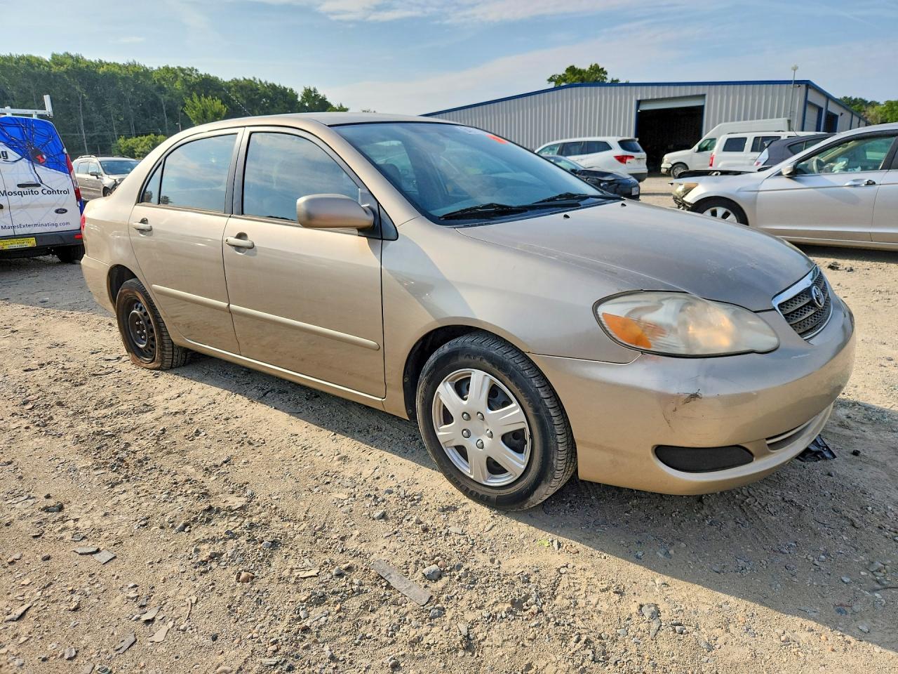 2007 Toyota Corolla Le Золотой vin: 2T1BR32E17C741315