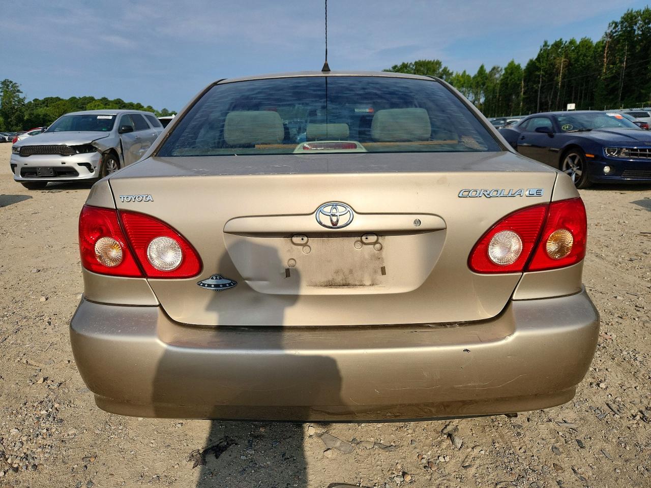 2007 Toyota Corolla Le Золотой vin: 2T1BR32E17C741315
