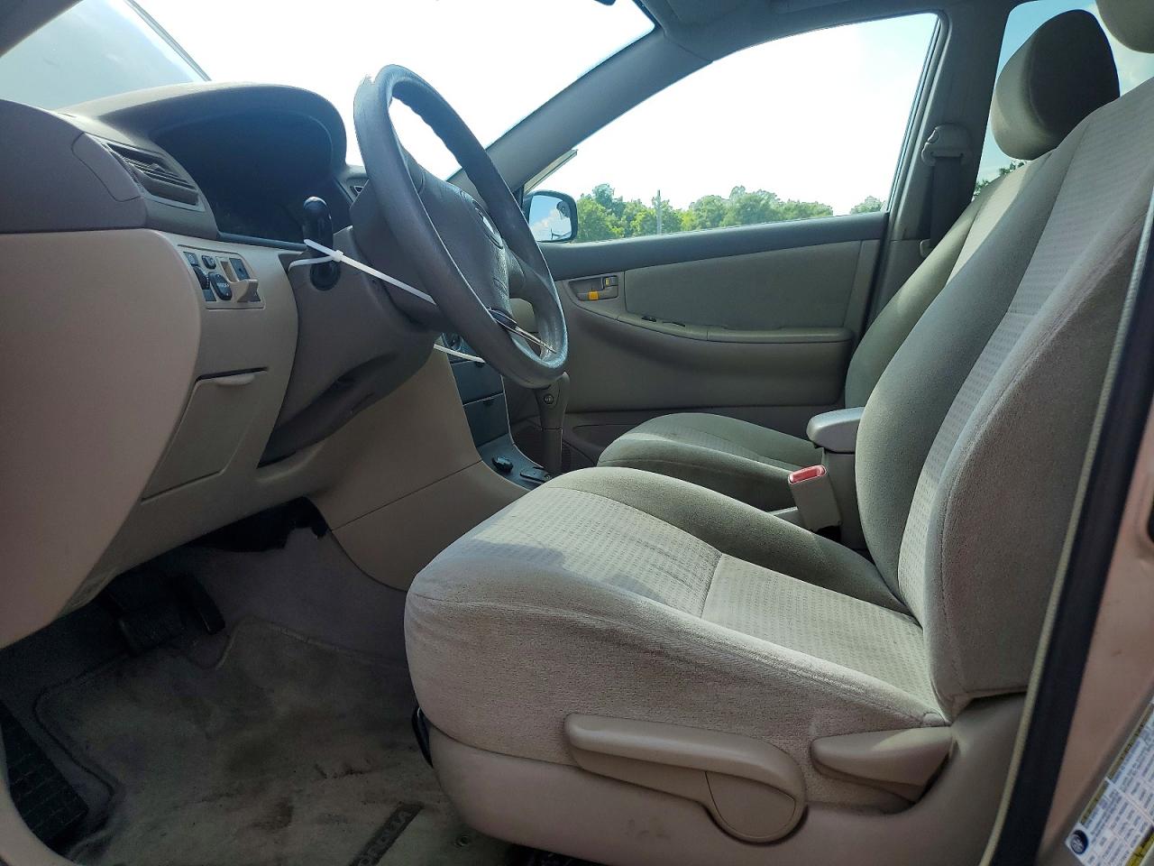 2007 Toyota Corolla Ce Gold vin: 2T1BR32E17C746336