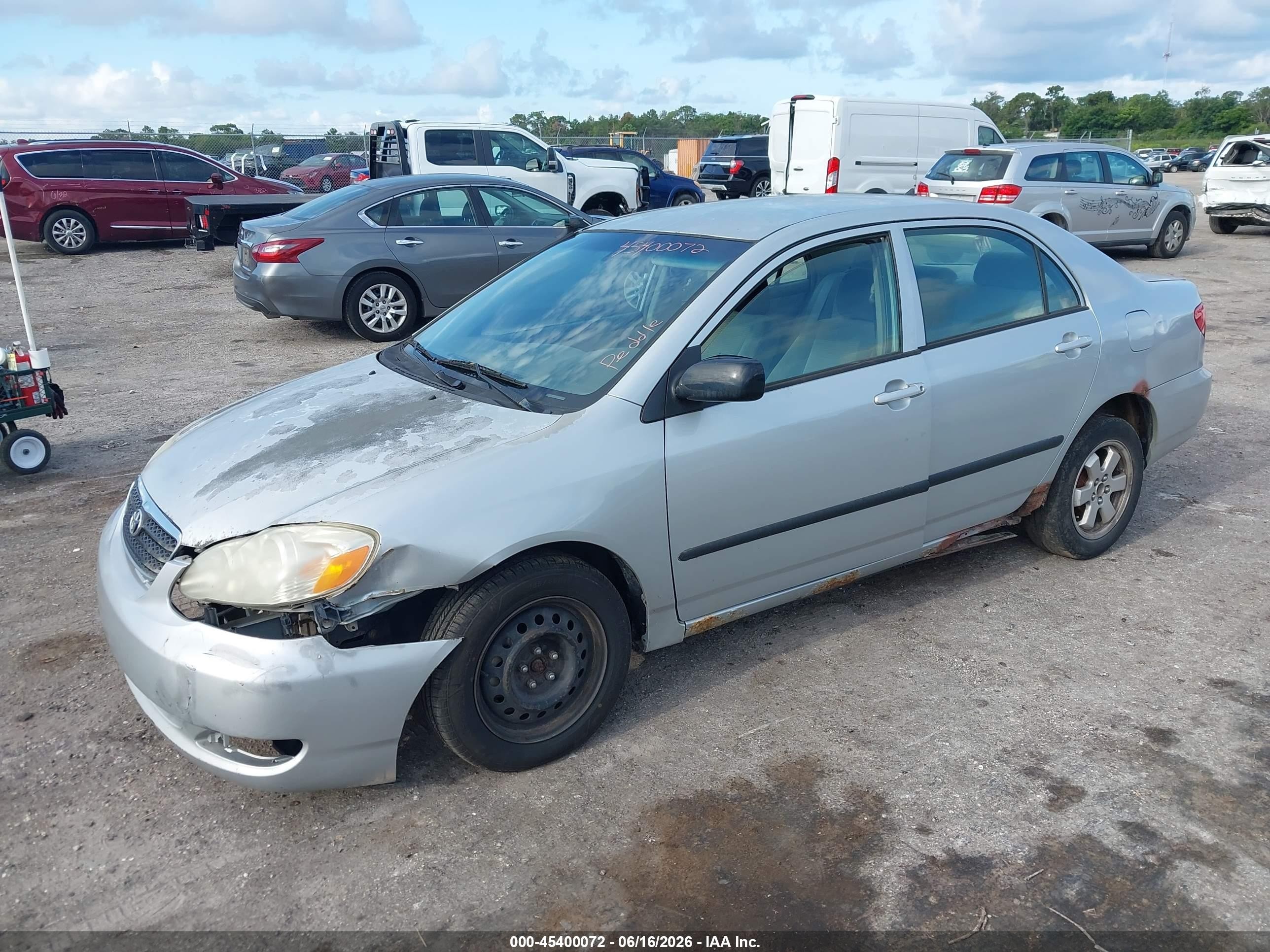 2007 Toyota Corolla Ce Silver vin: 2T1BR32E17C748569