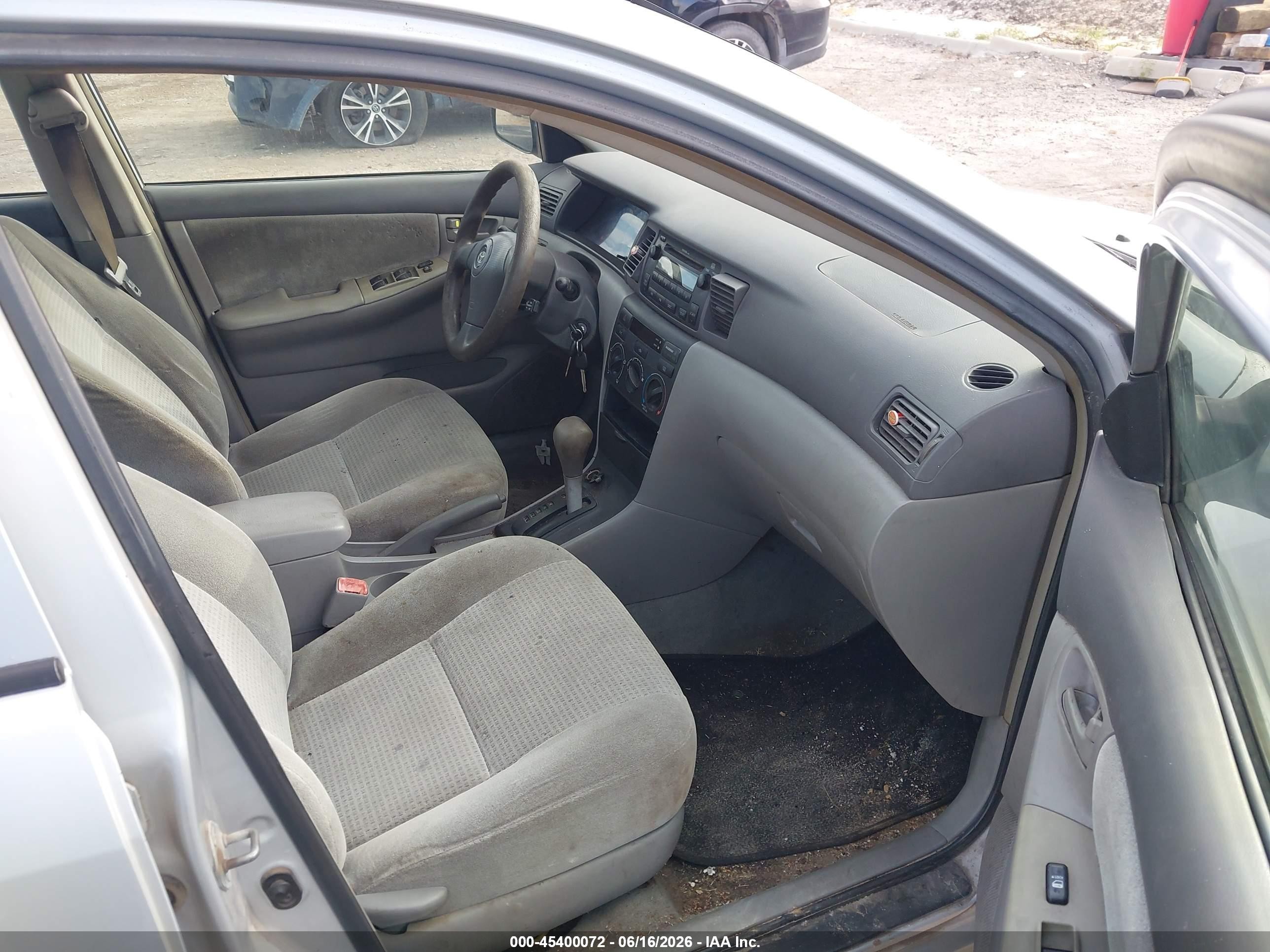 2007 Toyota Corolla Ce Silver vin: 2T1BR32E17C748569