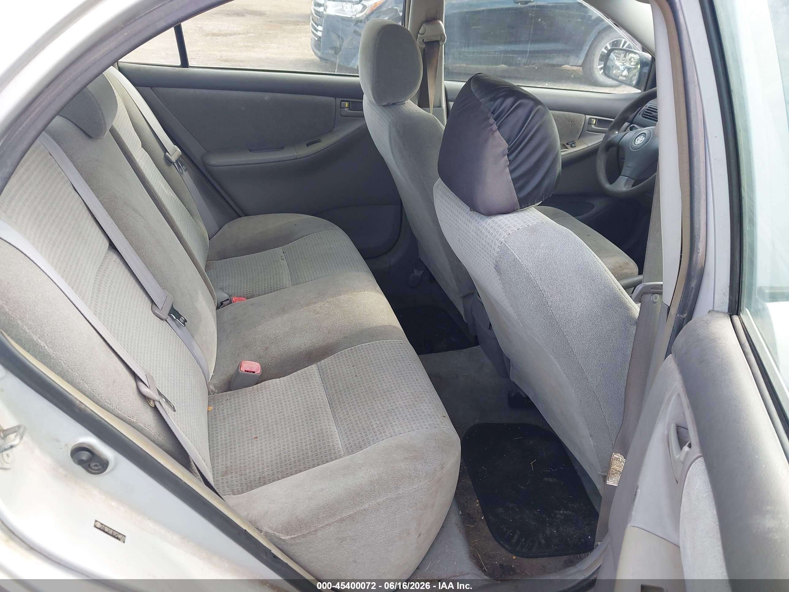2007 Toyota Corolla Ce Silver vin: 2T1BR32E17C748569