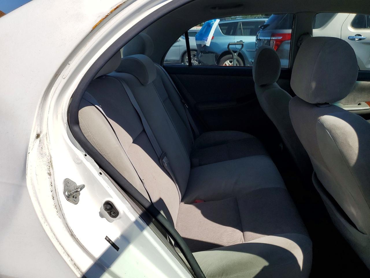 2007 Toyota Corolla Le Белый vin: 2T1BR32E17C760558