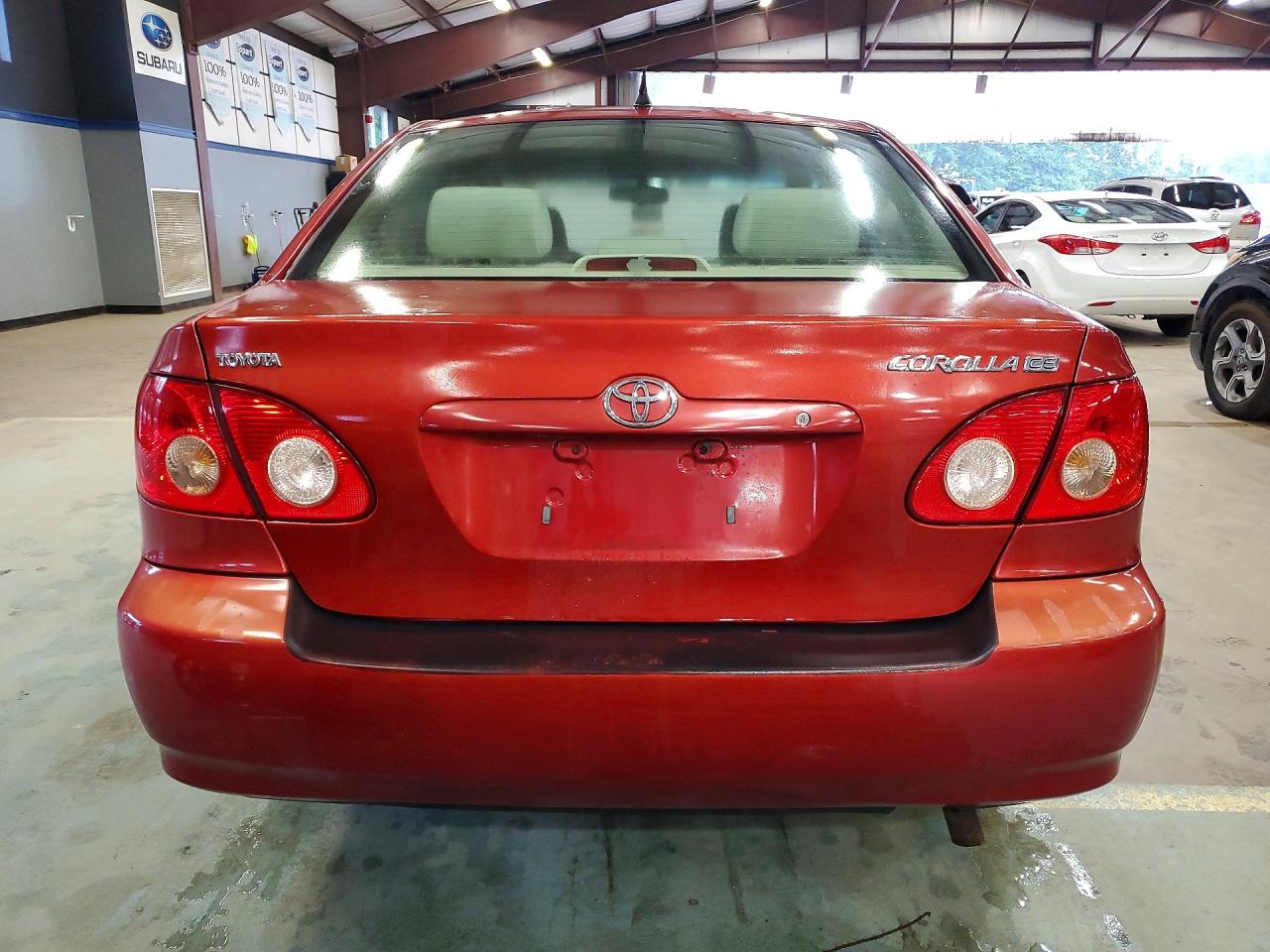 2007 Toyota Corolla Ce Red vin: 2T1BR32E17C766568