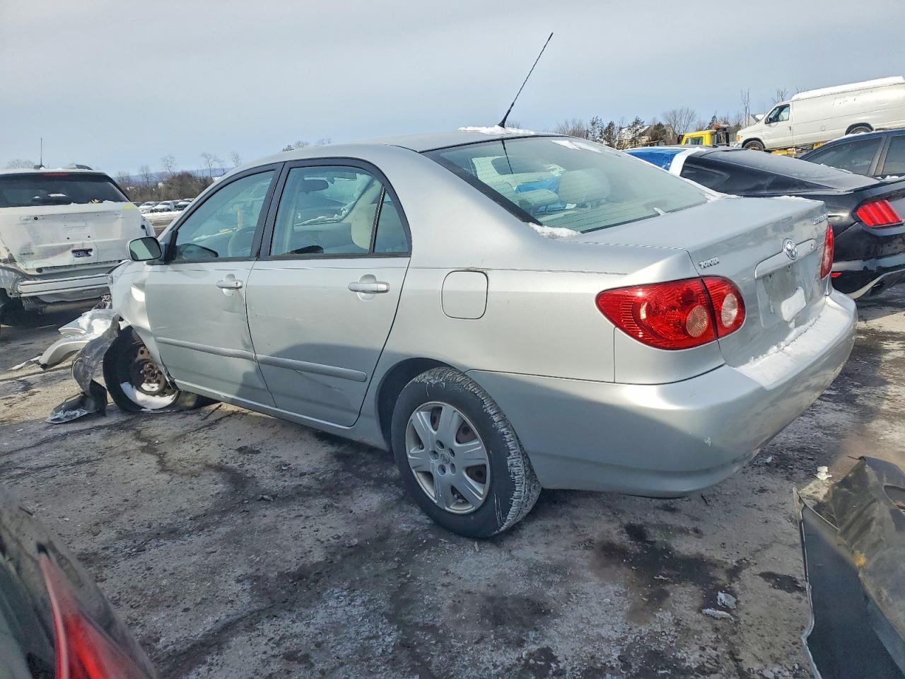 2007 Toyota Corolla Ce Silver vin: 2T1BR32E17C792913