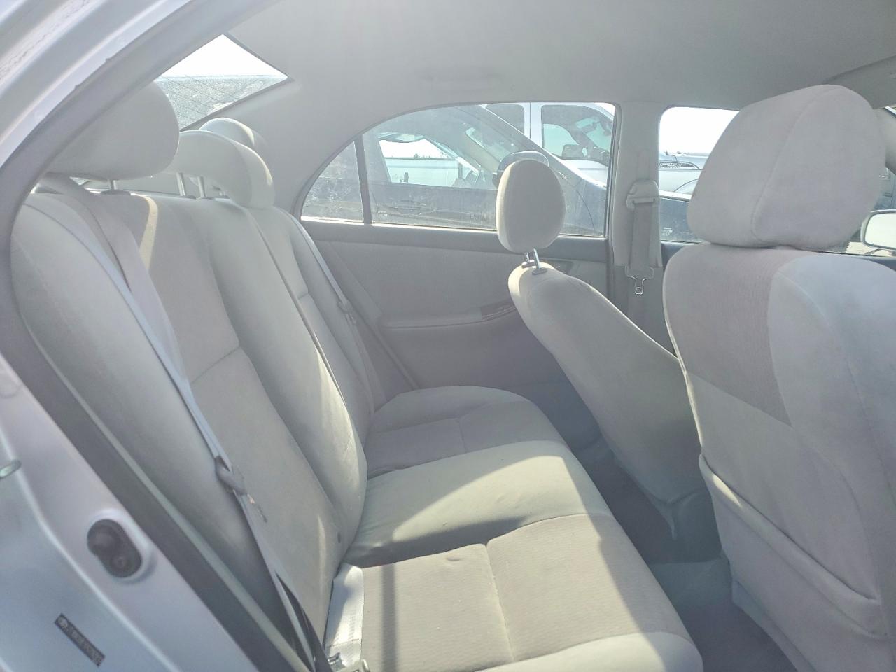 2007 Toyota Corolla Ce Silver vin: 2T1BR32E17C792913