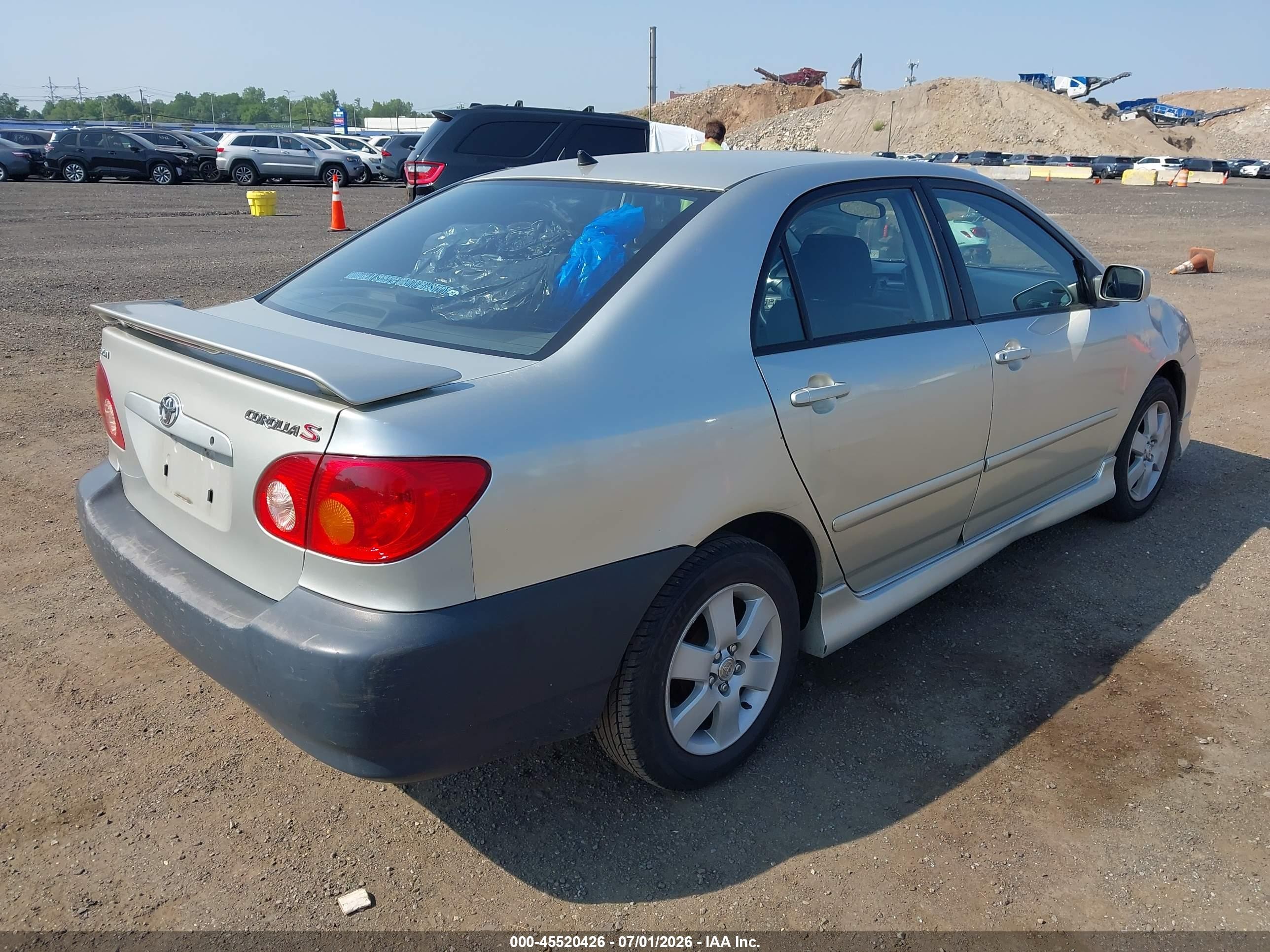 2003 Toyota Corolla S Серебряный vin: 2T1BR32E23C014226
