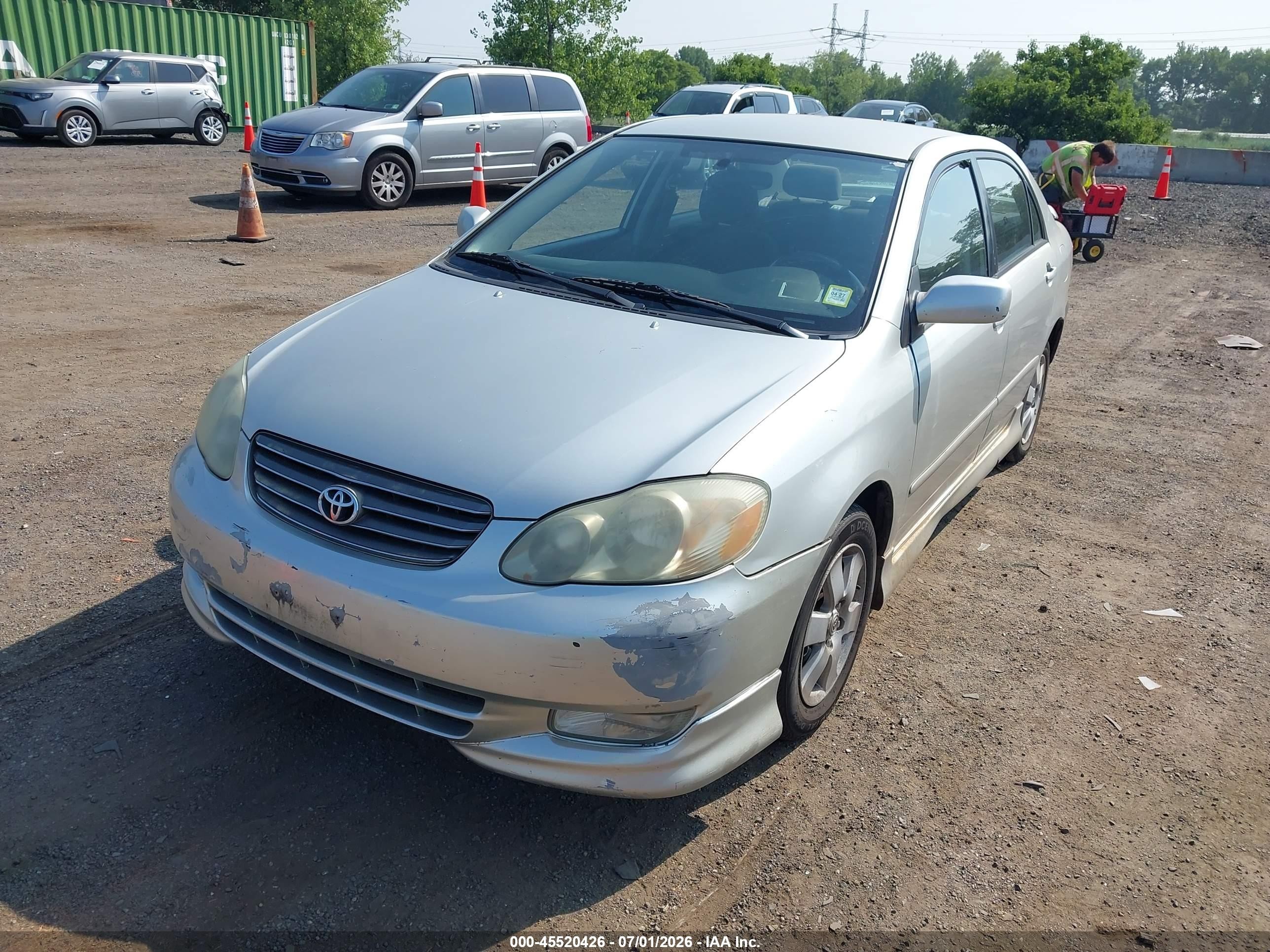 2003 Toyota Corolla S Серебряный vin: 2T1BR32E23C014226