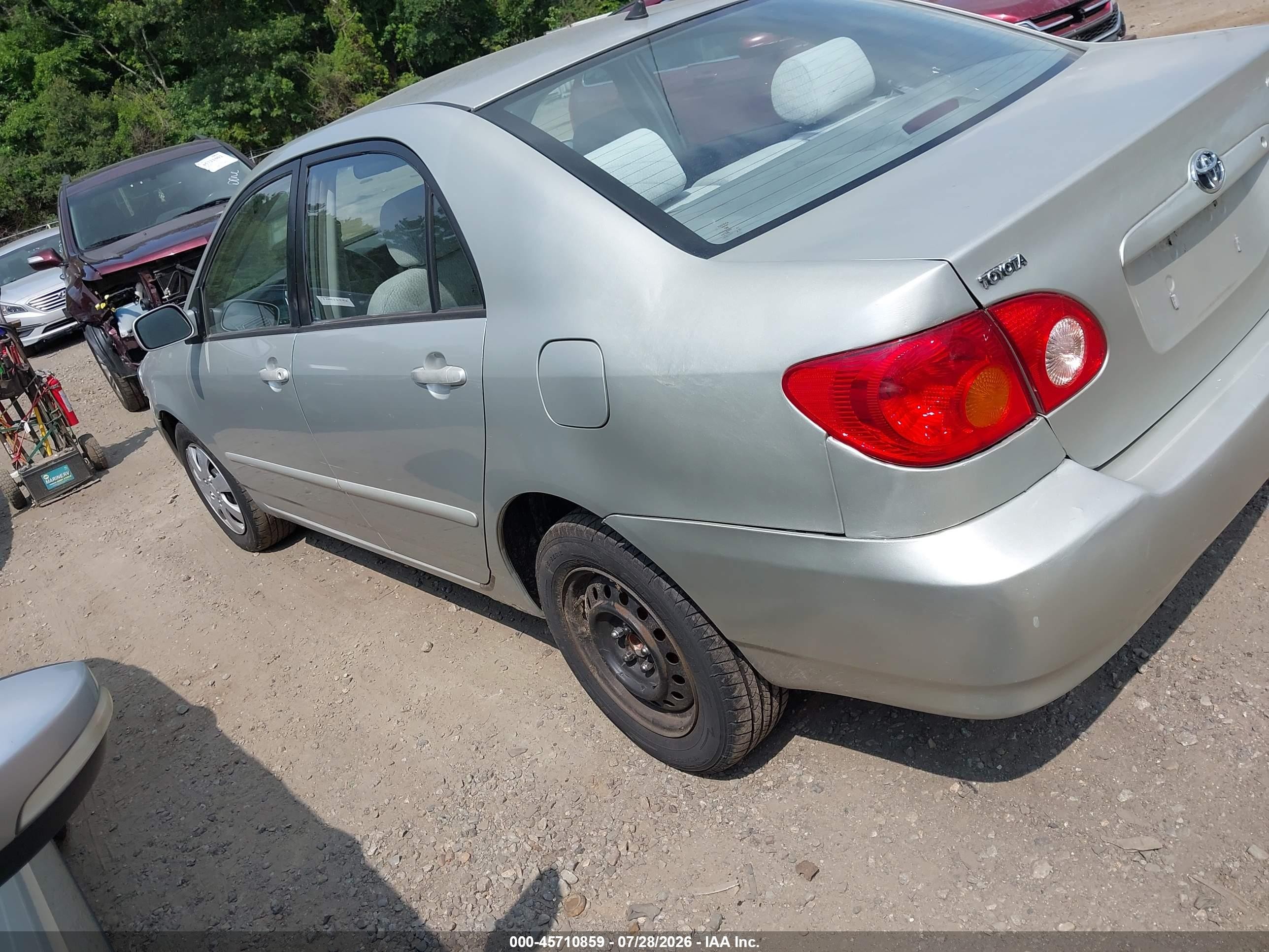 2003 Toyota Corolla Le Silver vin: 2T1BR32E23C019328