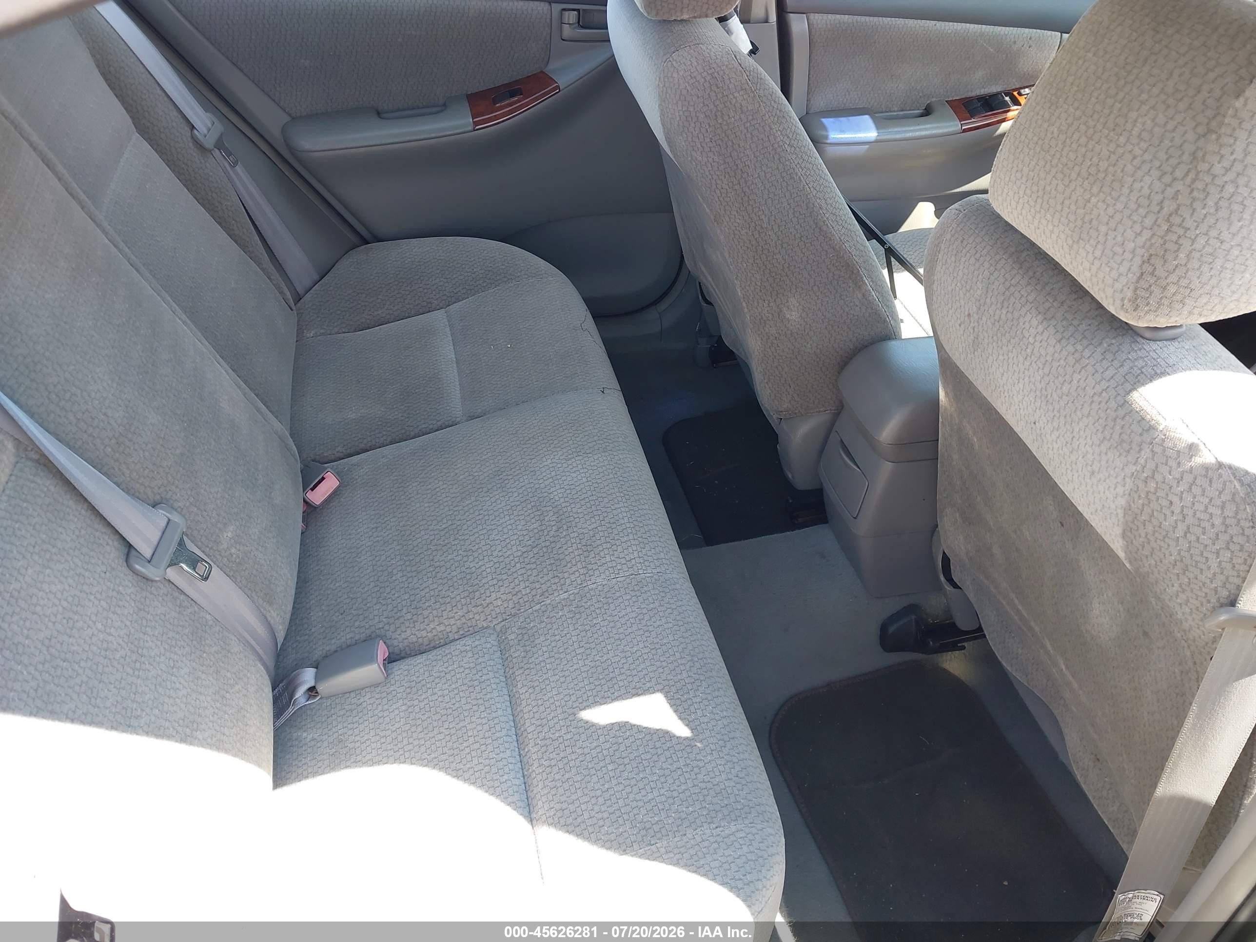 2003 Toyota Corolla Ce/le/s Silver vin: 2T1BR32E23C130719