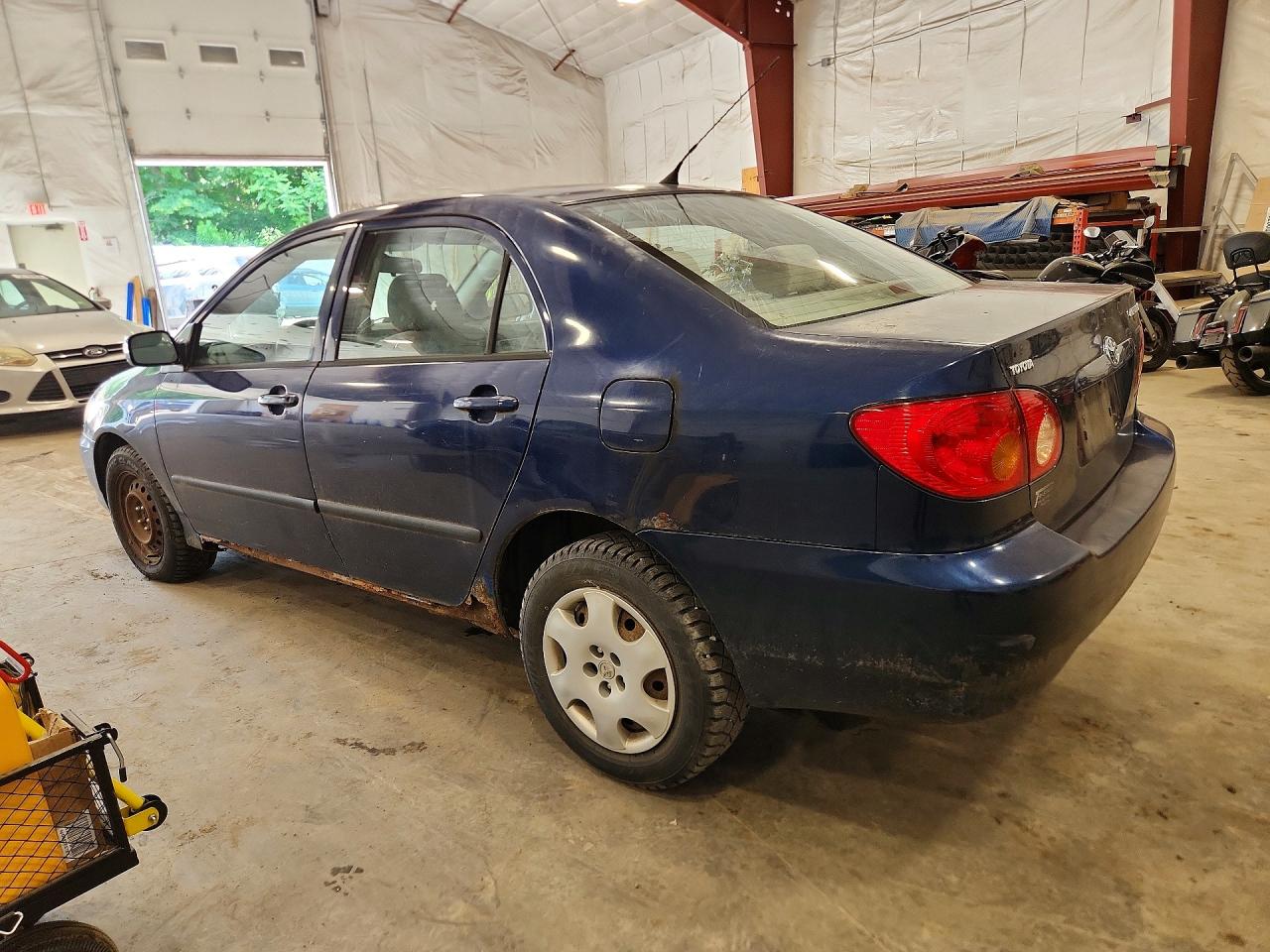 2004 Toyota Corolla Ce Blue vin: 2T1BR32E24C256984