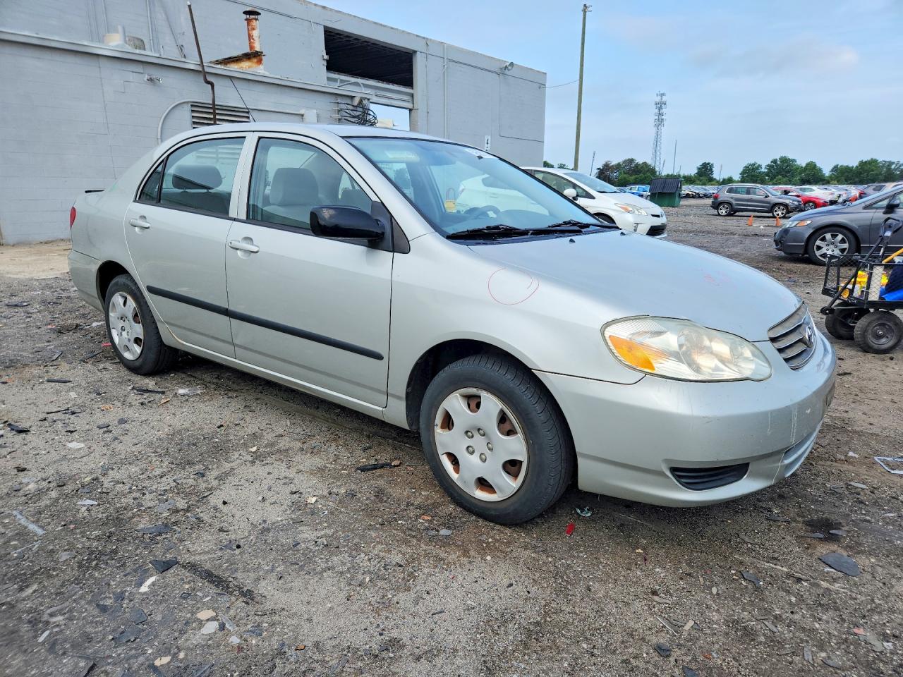 2004 Toyota Corolla Ce Silver vin: 2T1BR32E24C317637