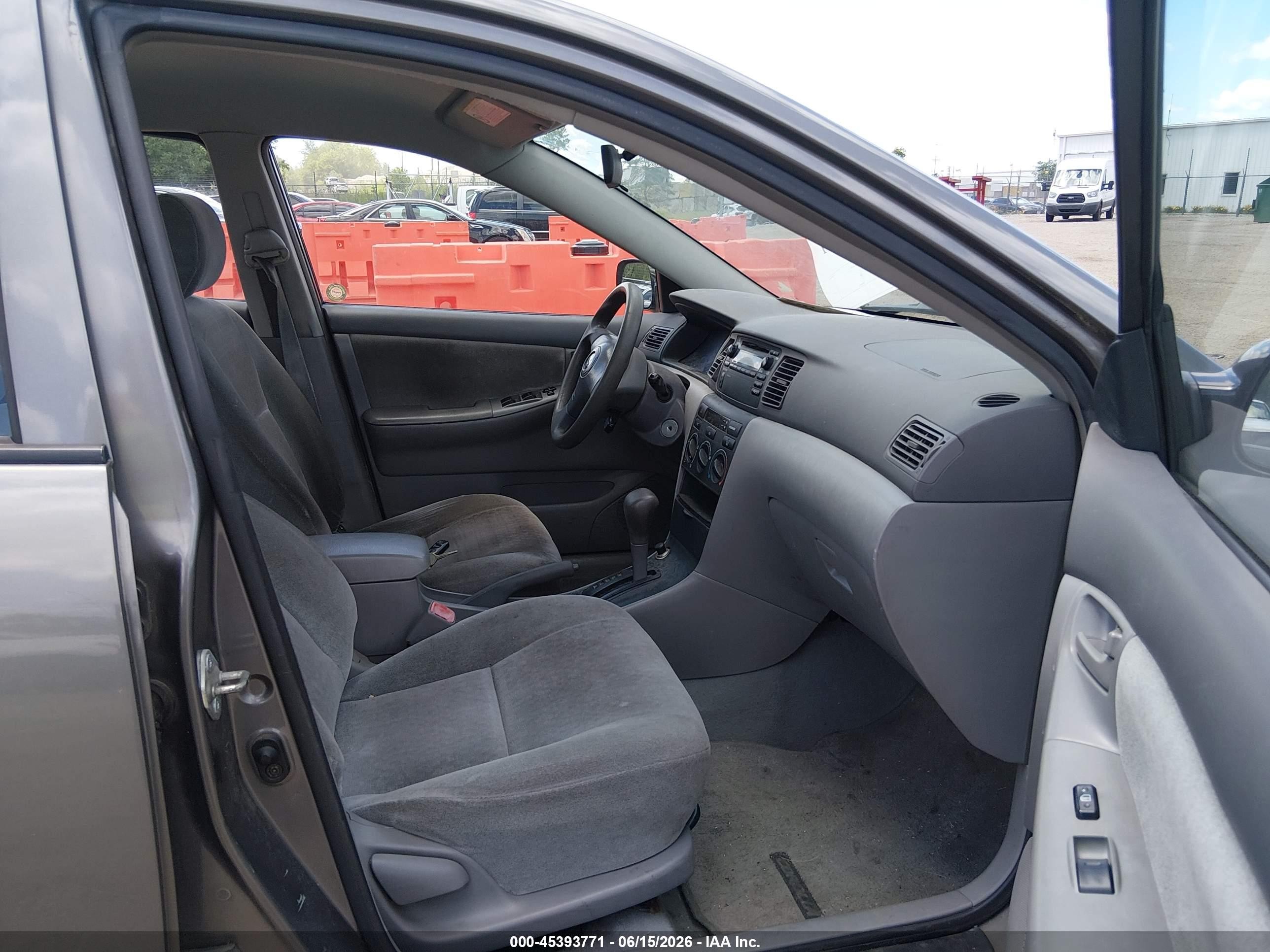 2004 Toyota Corolla Ce/le/sport Silver vin: 2T1BR32E24C829883