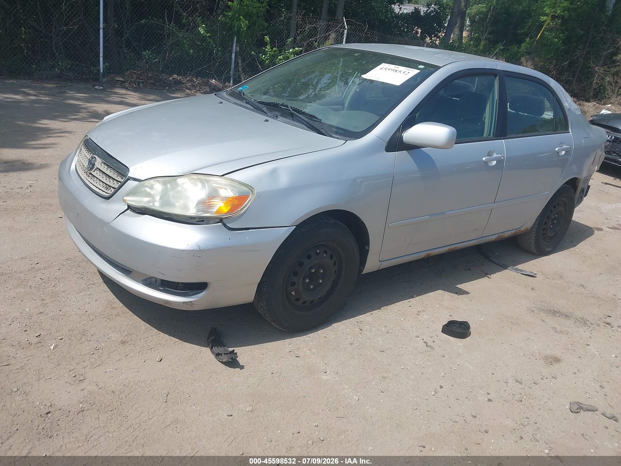 2005 Toyota Corolla Le Silver vin: 2T1BR32E25C448603