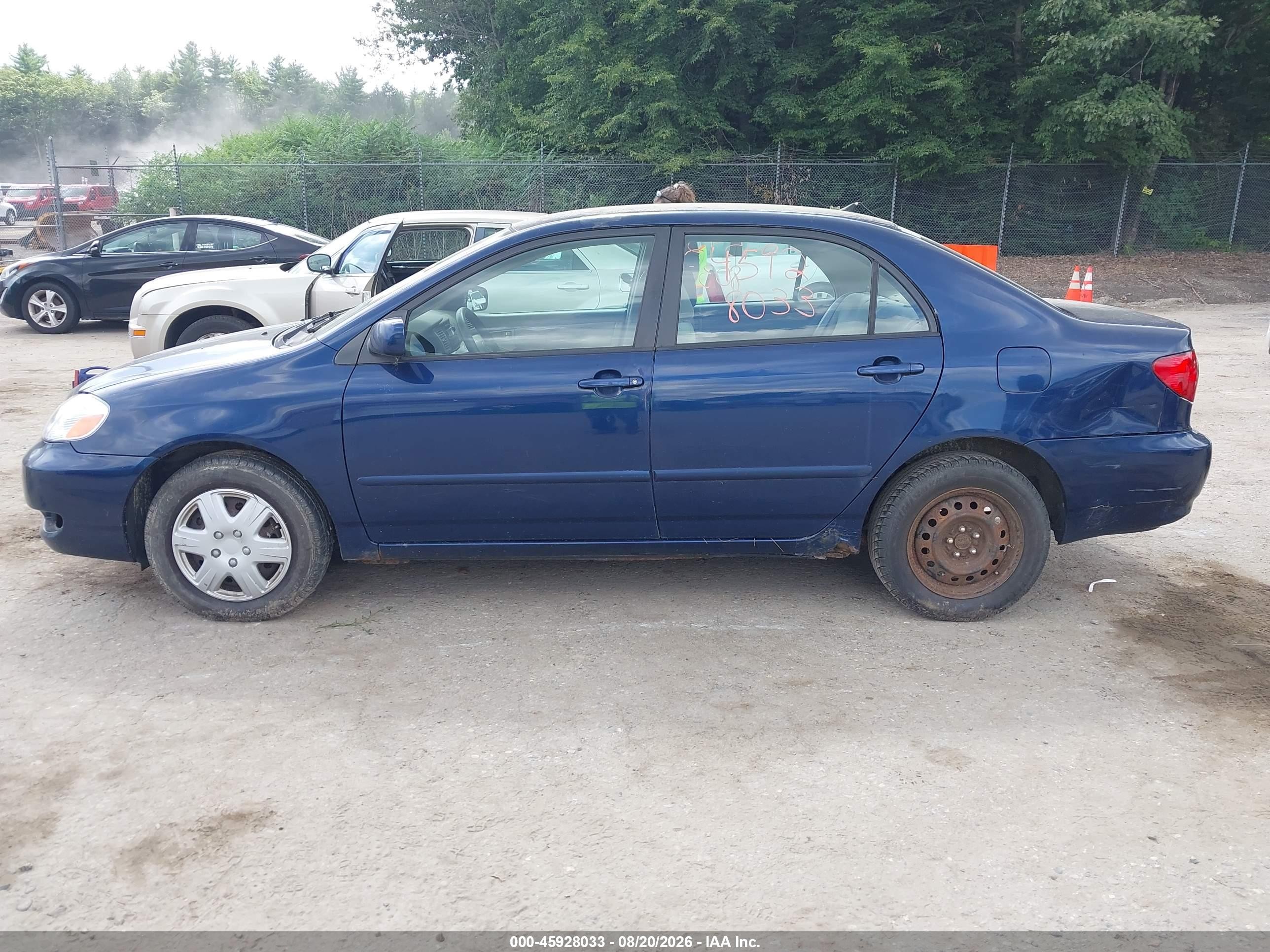 2005 Toyota Corolla Le Blue vin: 2T1BR32E25C500733