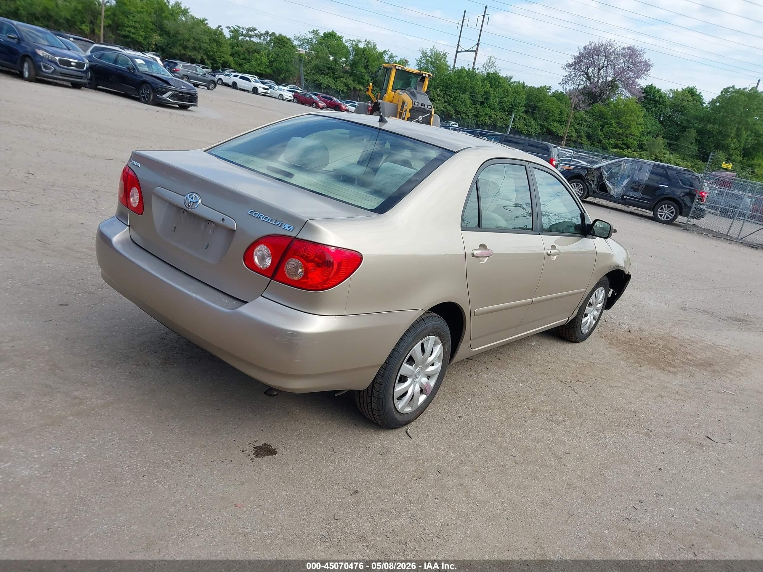 2006 Toyota Corolla Le Gold vin: 2T1BR32E26C630478