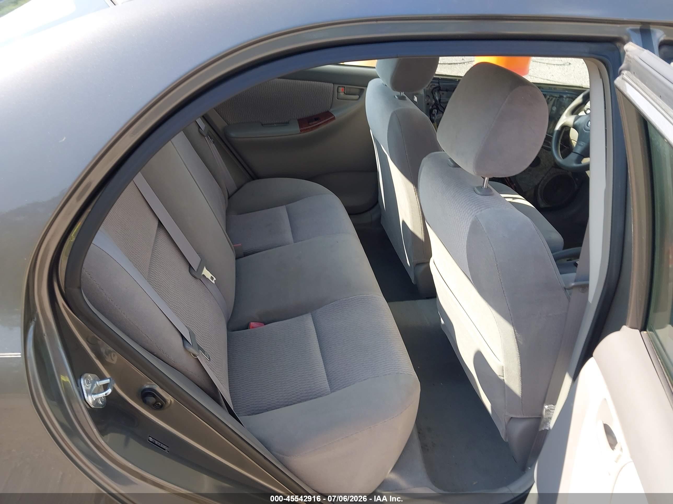 2006 Toyota Corolla Le Серый vin: 2T1BR32E26C685643