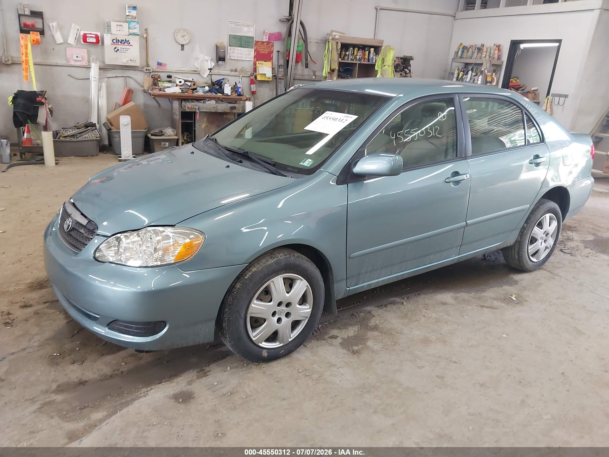 2007 Toyota Corolla Le Green vin: 2T1BR32E27C737547