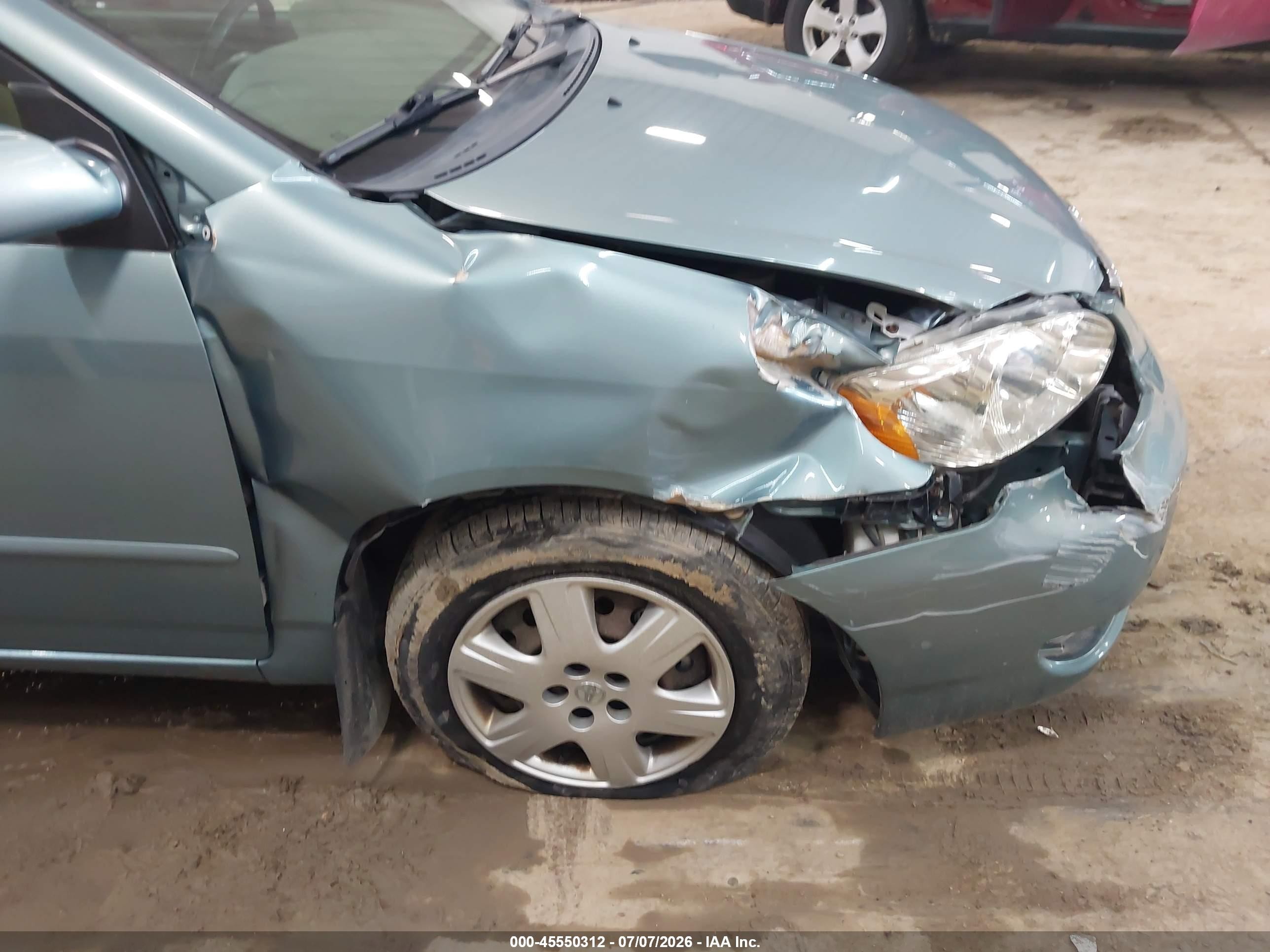 2007 Toyota Corolla Le Green vin: 2T1BR32E27C737547