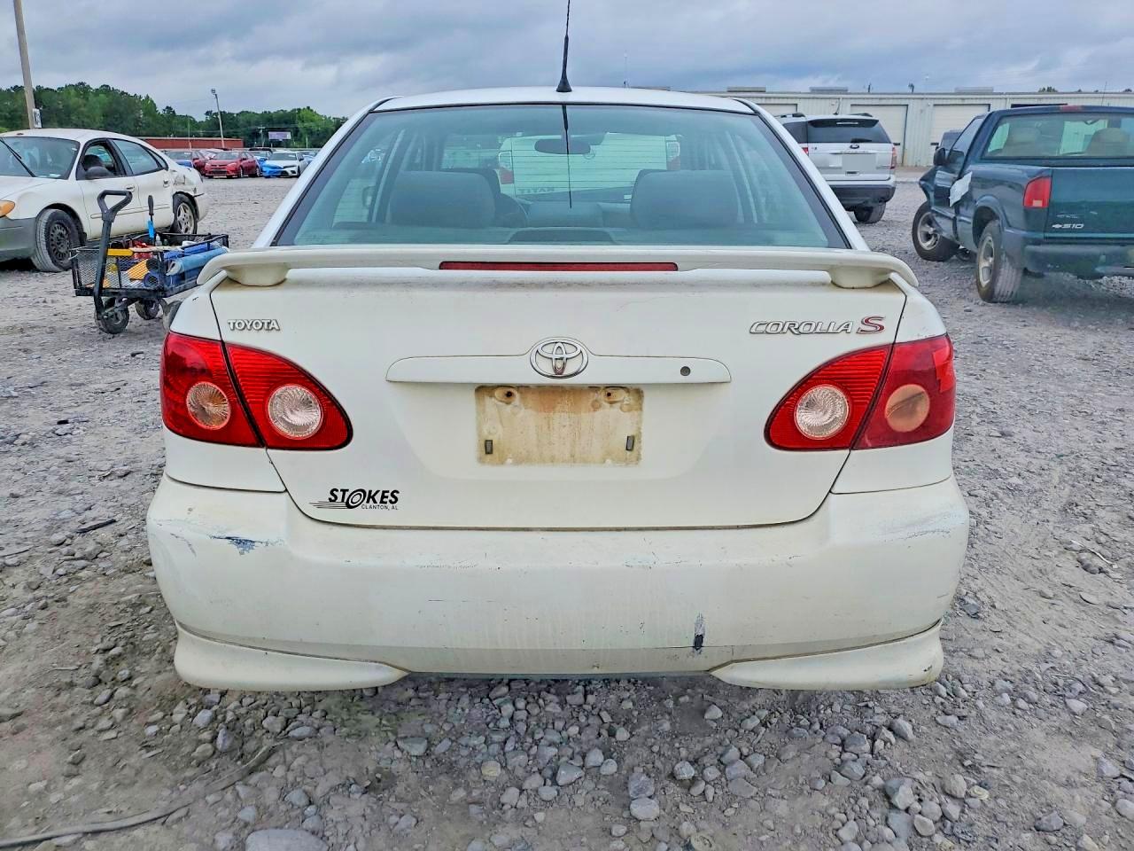 2007 Toyota Corolla S White vin: 2T1BR32E27C780575