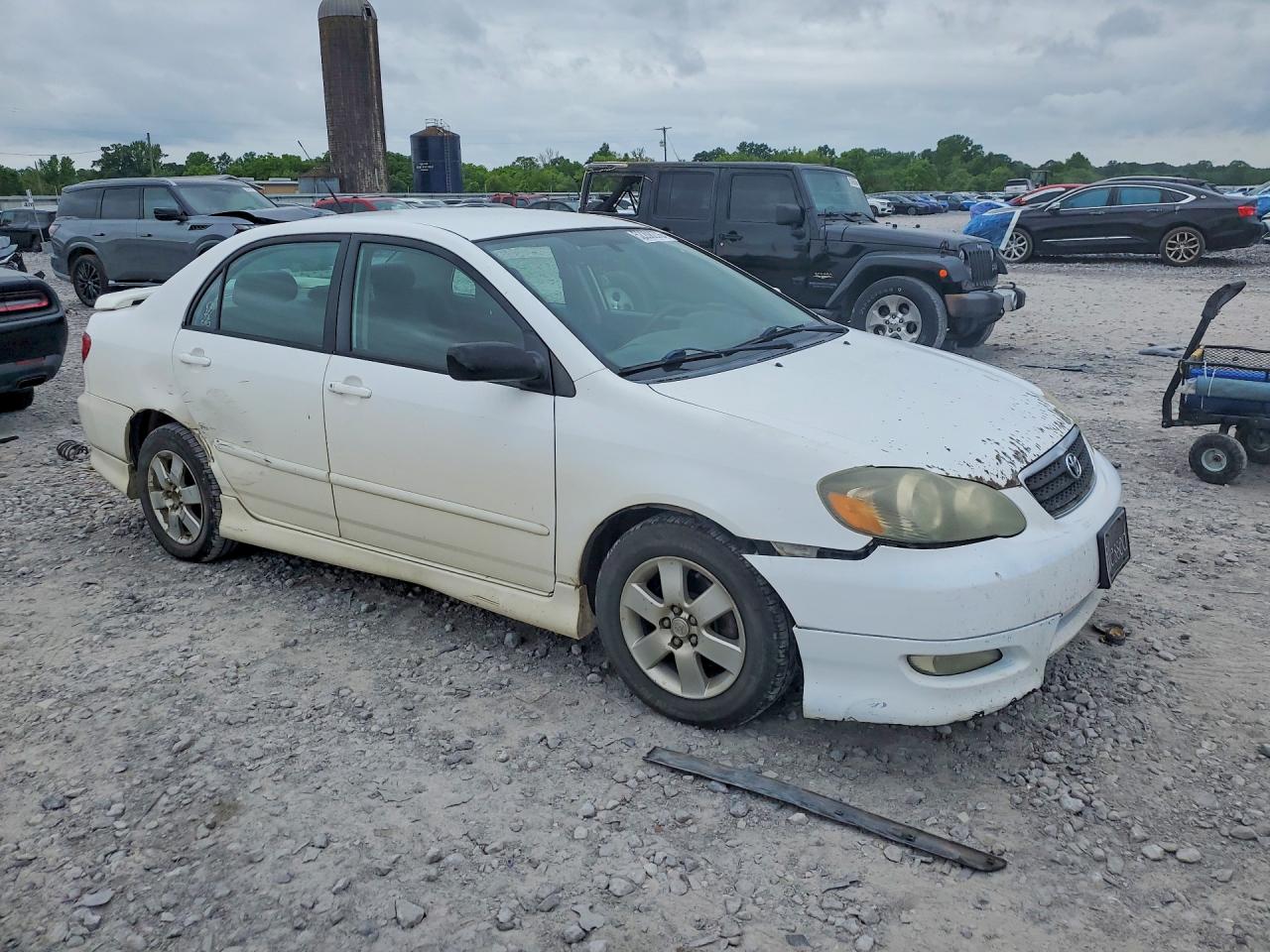 2007 Toyota Corolla S White vin: 2T1BR32E27C780575