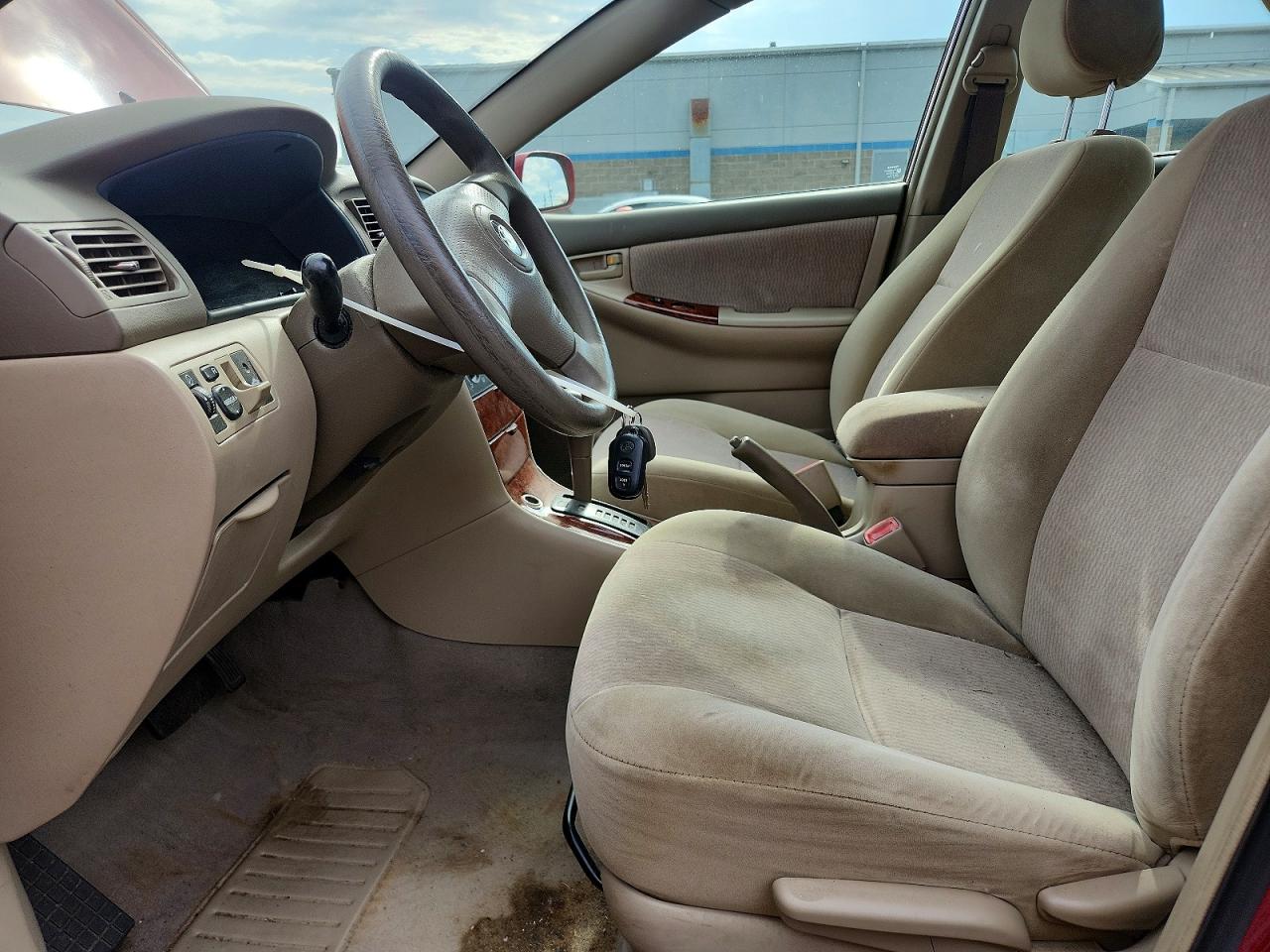2007 Toyota Corolla Le Красный vin: 2T1BR32E27C801151