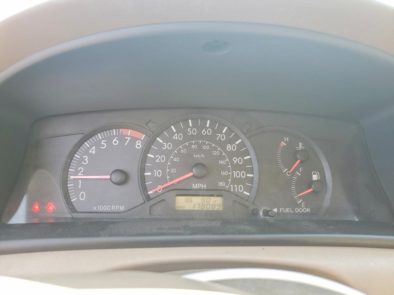 2007 Toyota Corolla Ce Gold vin: 2T1BR32E27C824042