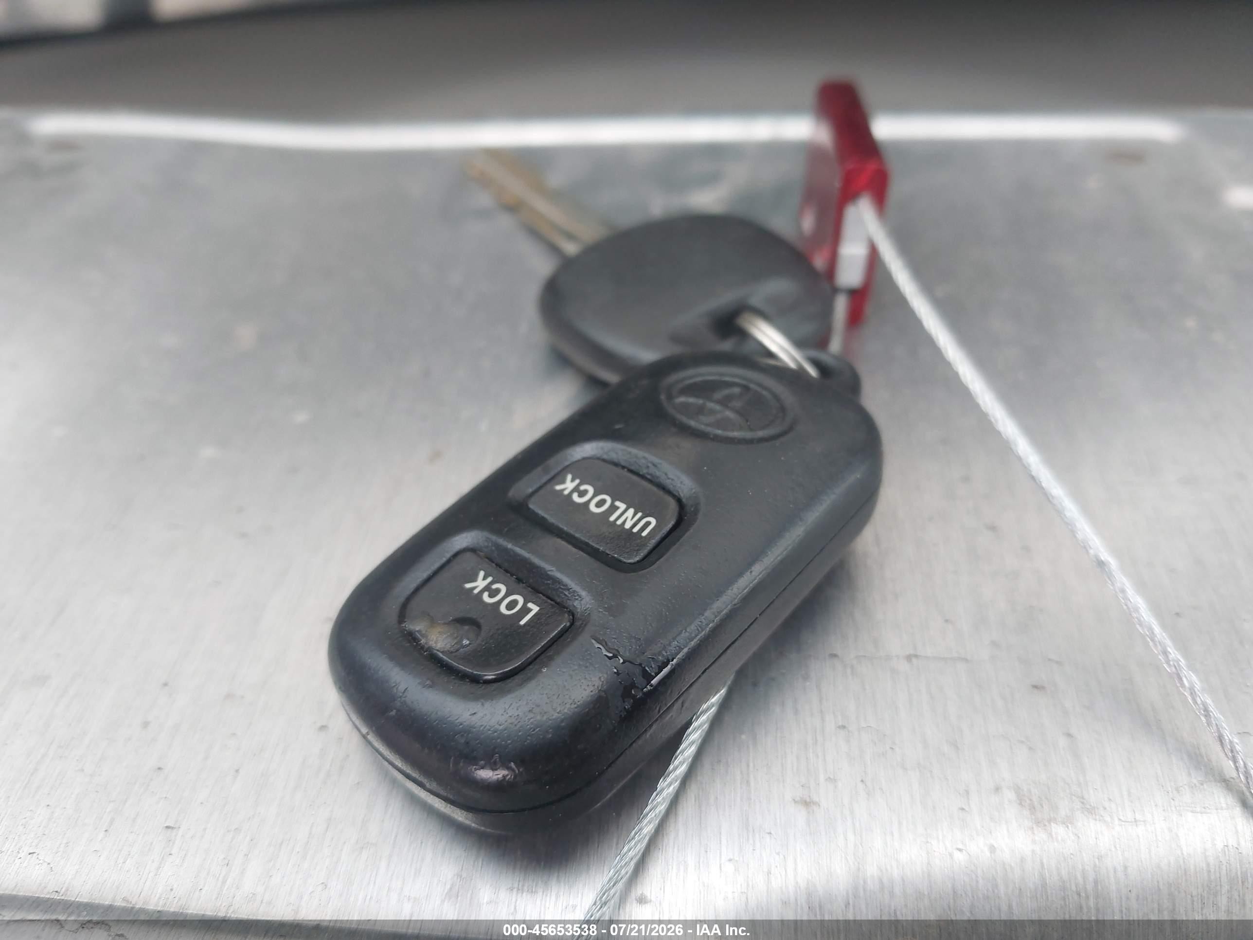 2007 Toyota Corolla Le Бежевый vin: 2T1BR32E27C832710