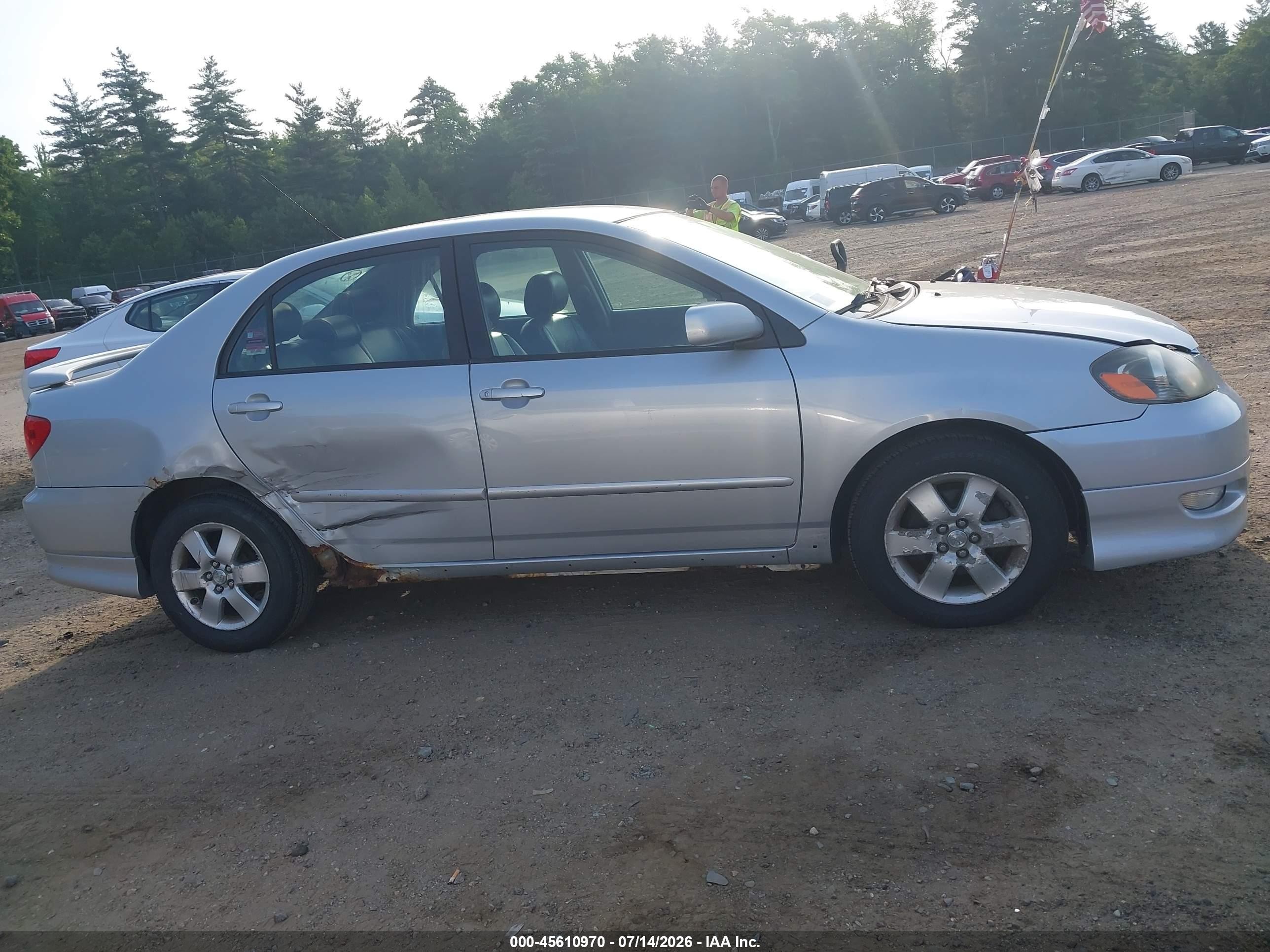 2008 Toyota Corolla S Silver vin: 2T1BR32E28C860573