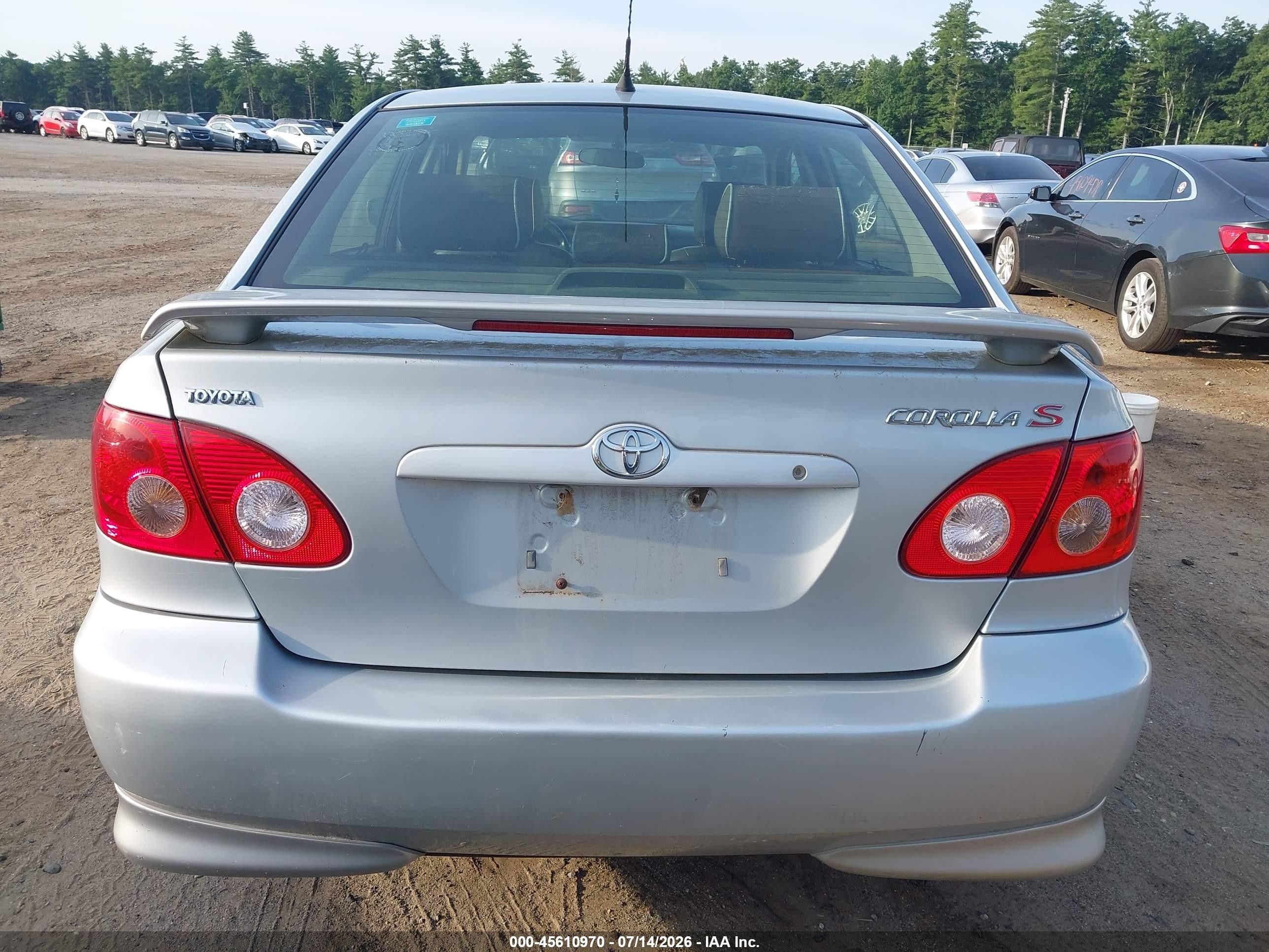 2008 Toyota Corolla S Silver vin: 2T1BR32E28C860573