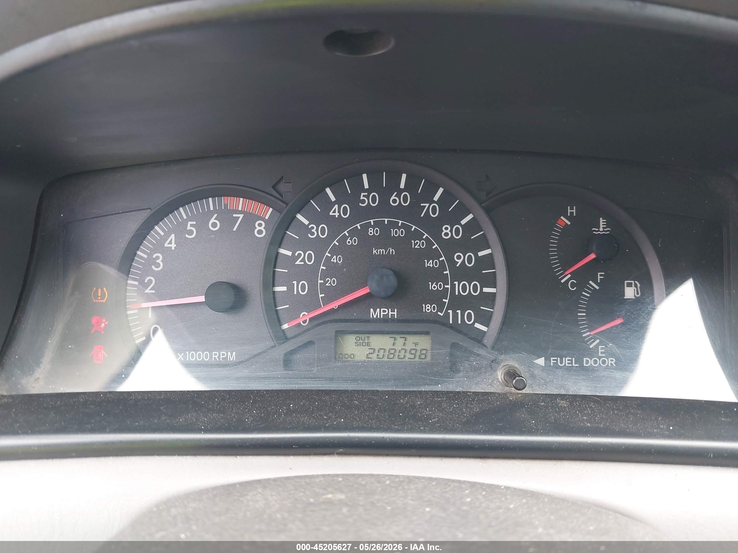 2008 Toyota Corolla Ce Silver vin: 2T1BR32E28C885439