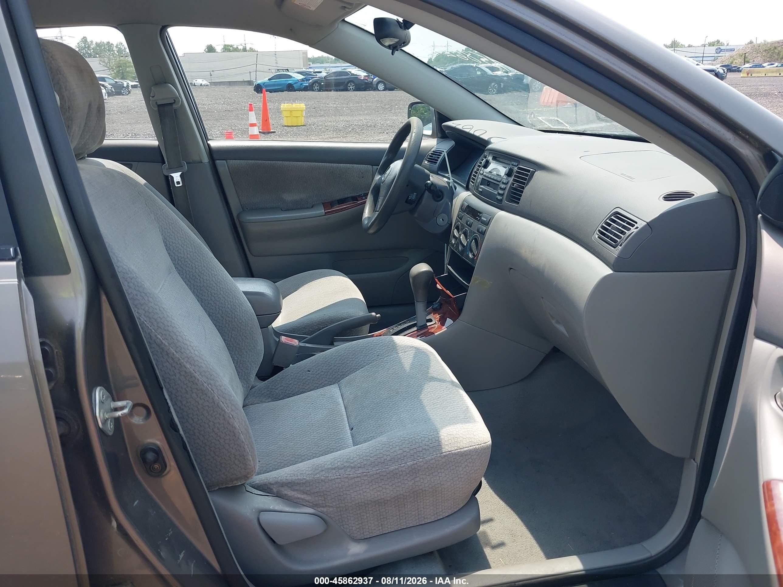 2003 Toyota Corolla Le Gray vin: 2T1BR32E33C130793