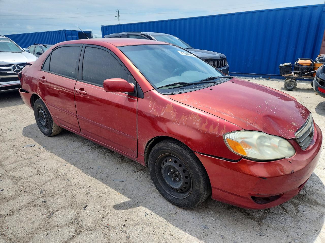 2004 Toyota Corolla Le Красный vin: 2T1BR32E34C167053